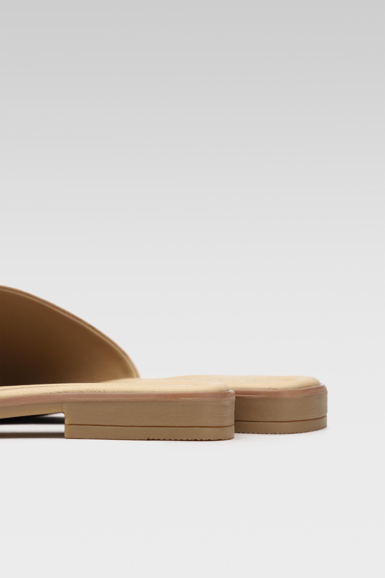 Klapki Lasocki WI16-MENA-01 Beżowy