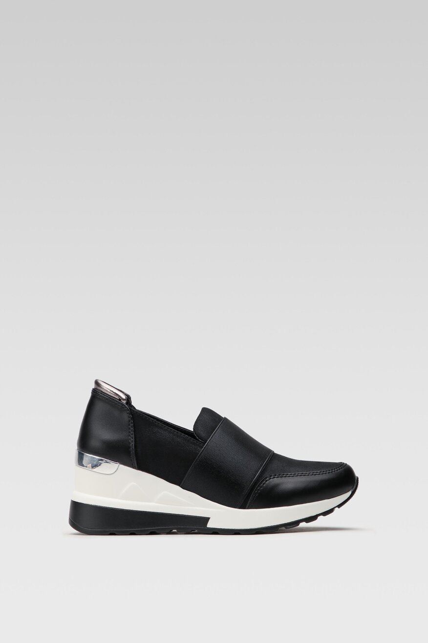 
                Clara Barson - Półbuty na koturnie - 5904862456362