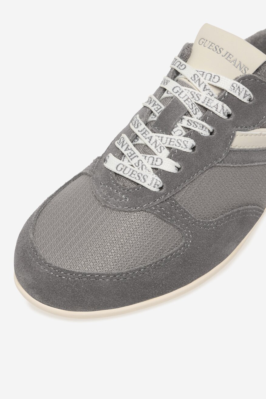 
                Напівчеревик GUESS JEANS СІРИЙ - 5907964082262