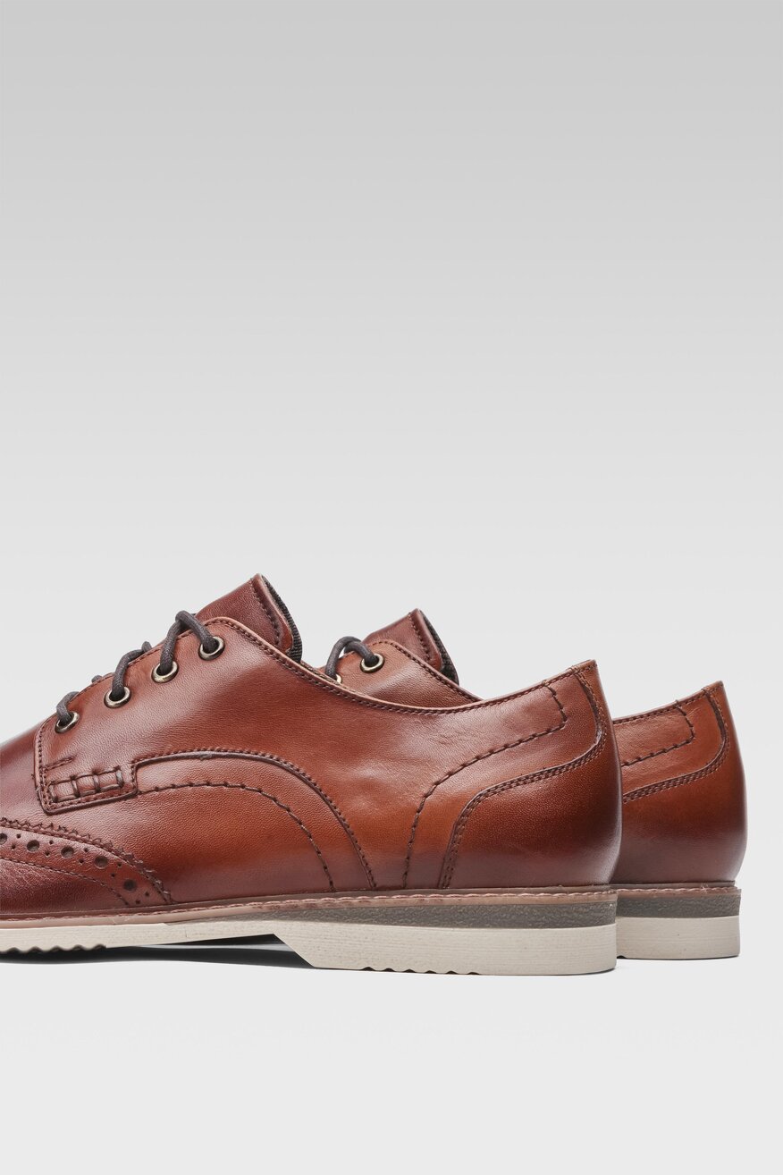 Lasocki - Skórzane półbuty brązowe - 5904862810331