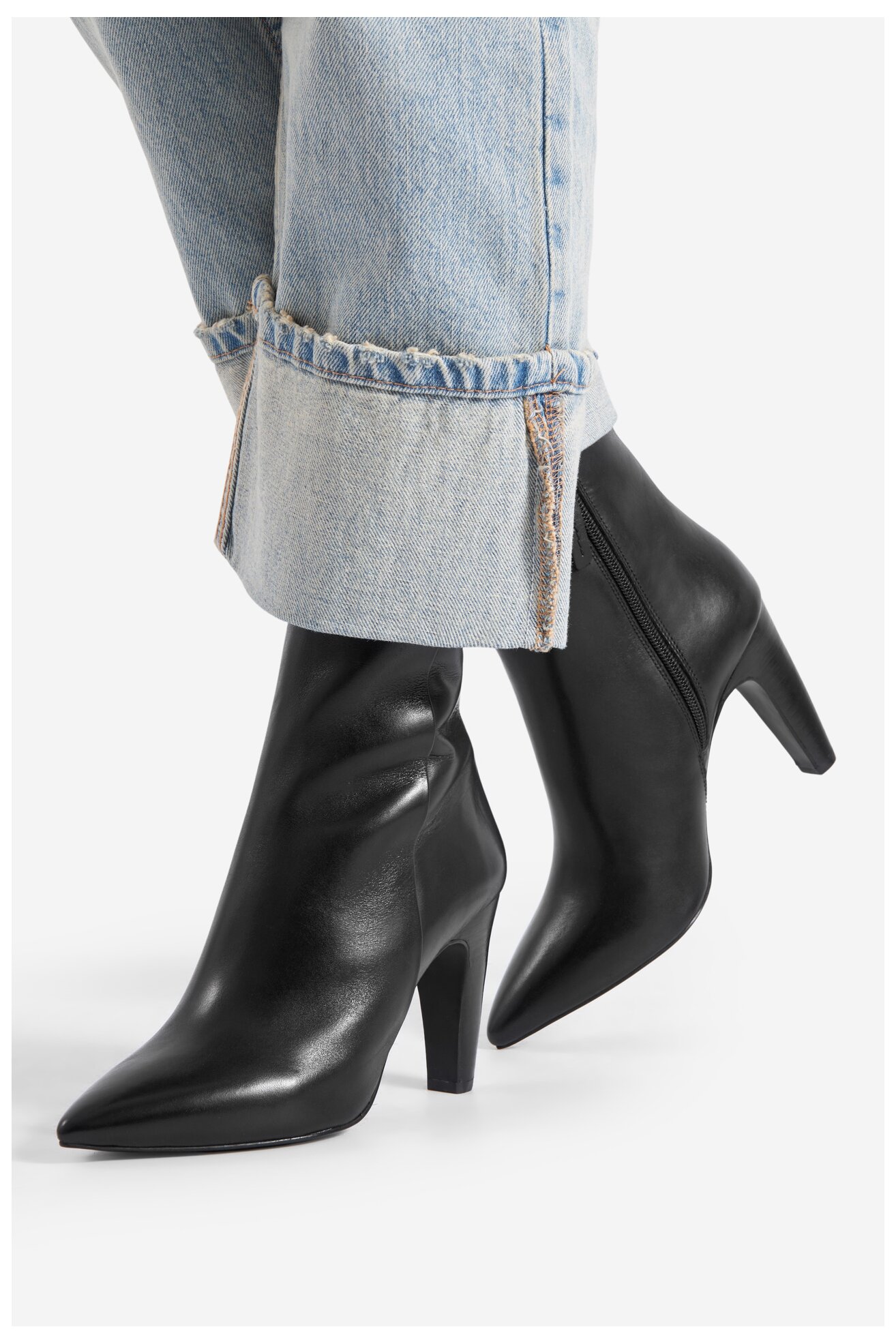 Bokacsizma Gino Rossi MERVAT-116030 FEKETE