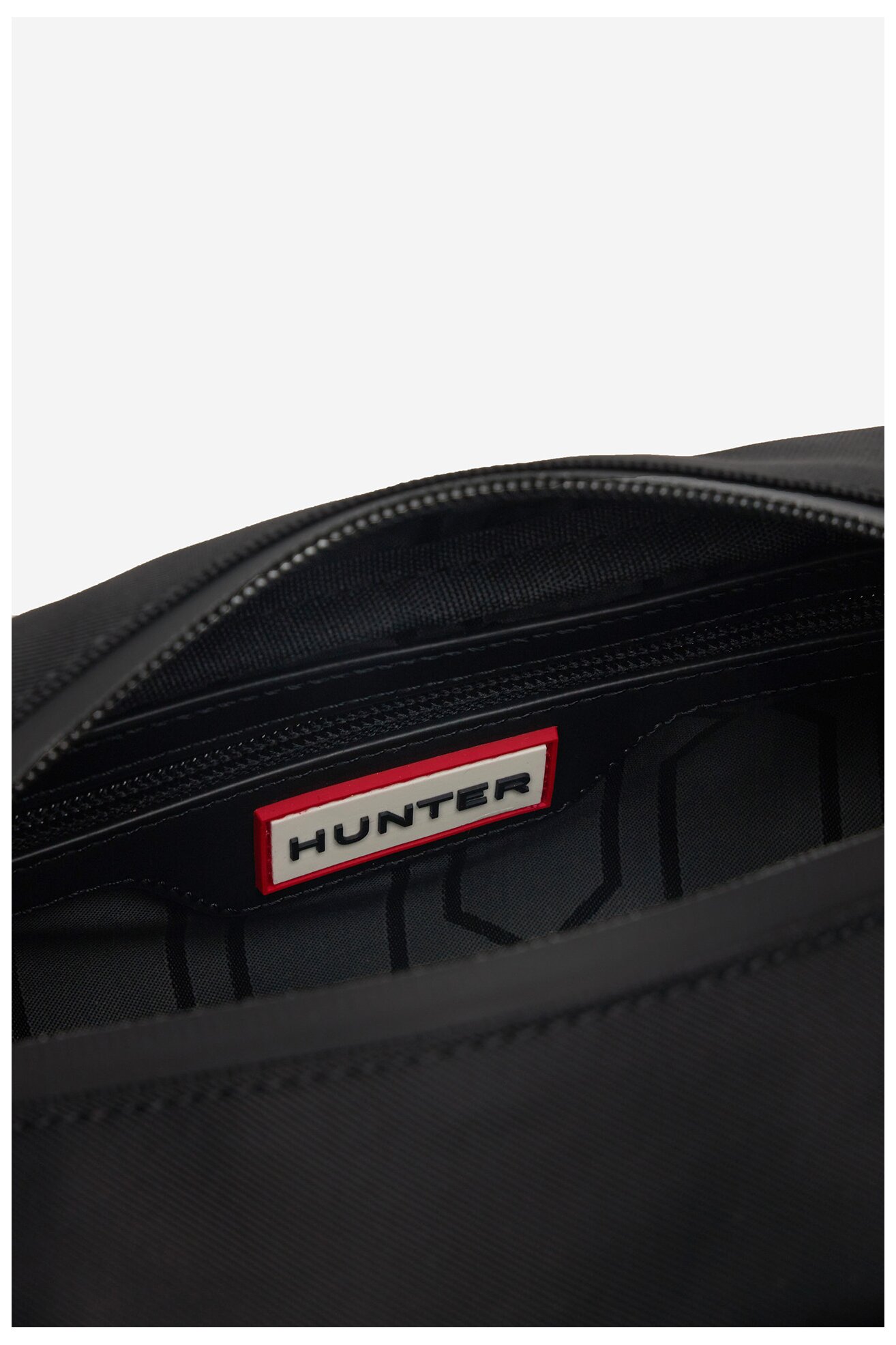 Férfi táska HUNTER HTR-B-010-07 FEKETE