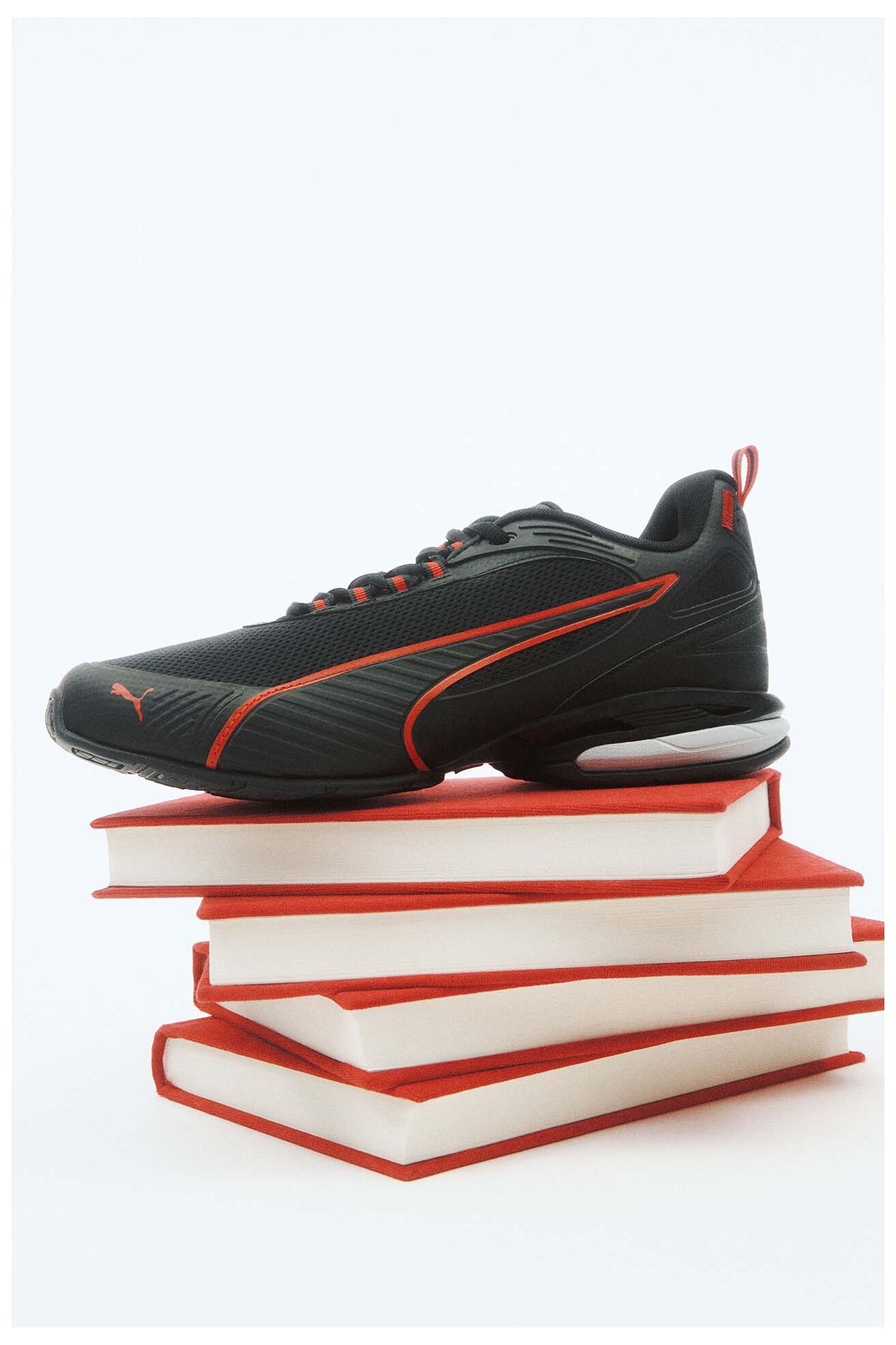 Спортни обувки Puma MAGNETIC 31078308 ЧЕРЕН