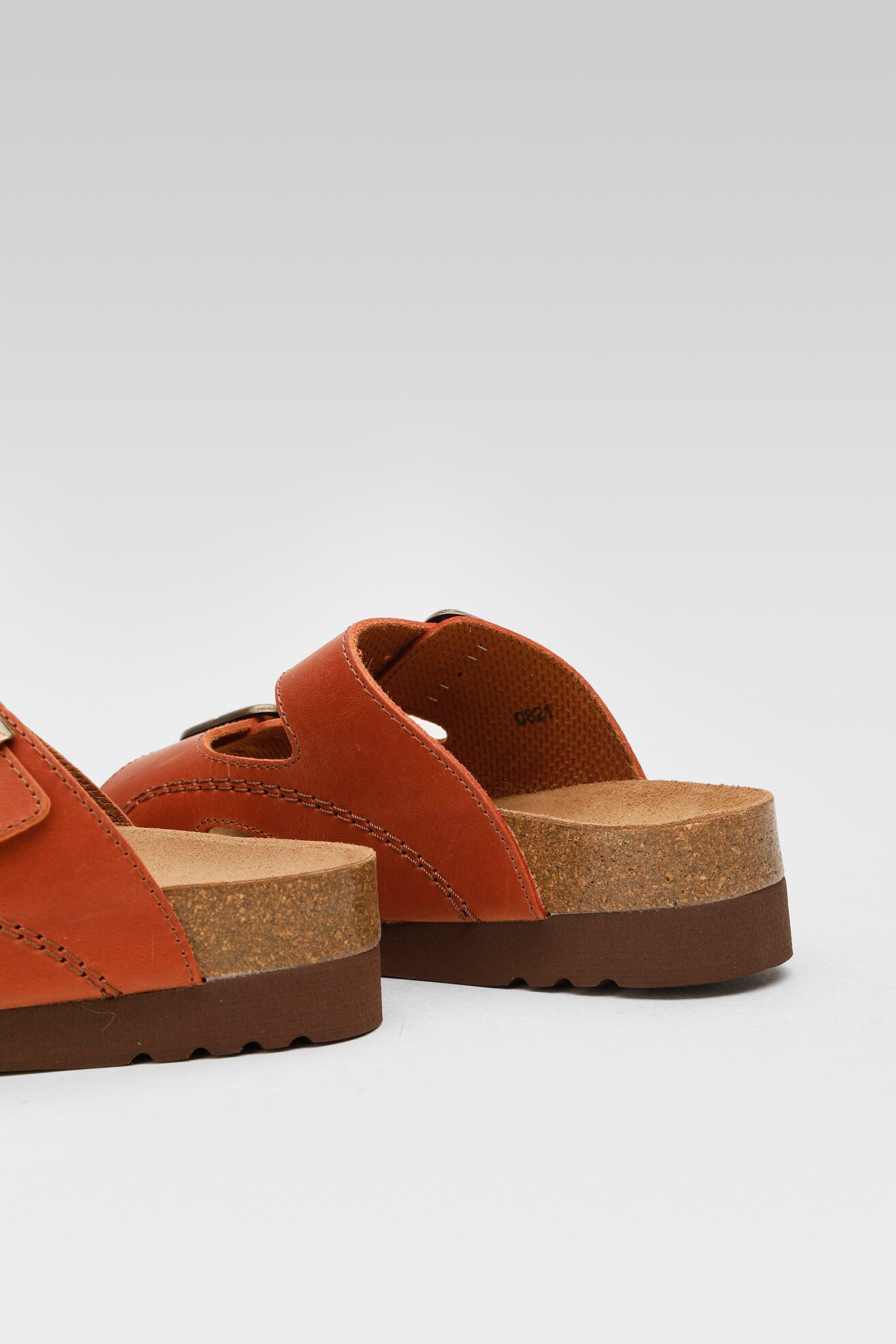 Klapki Scholl MF23008 MOLDAVA WEDGE AD MED 1053 Czerwony