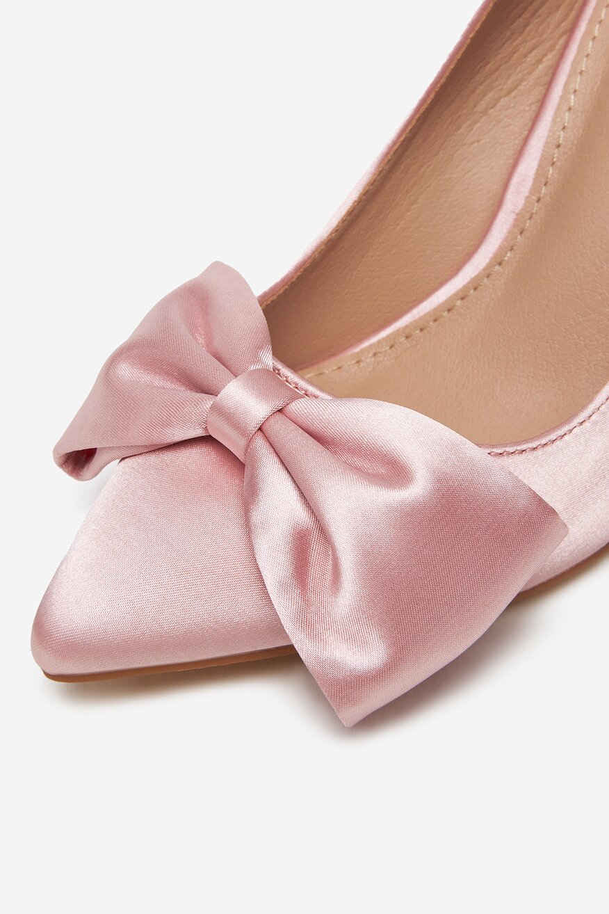 
                Pantofi cu toc DeeZee ROZ - 5906751082508