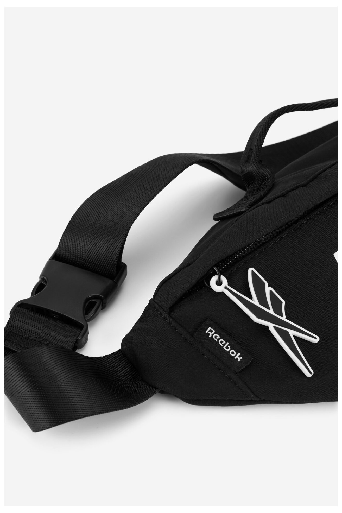 Geantă de mână Reebok RBK-039-CCC-05 NEGRU