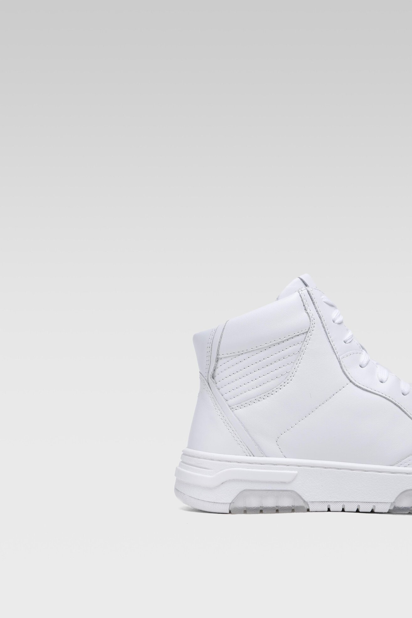 Trzewiki Badura RST-RUJA-08 Biały