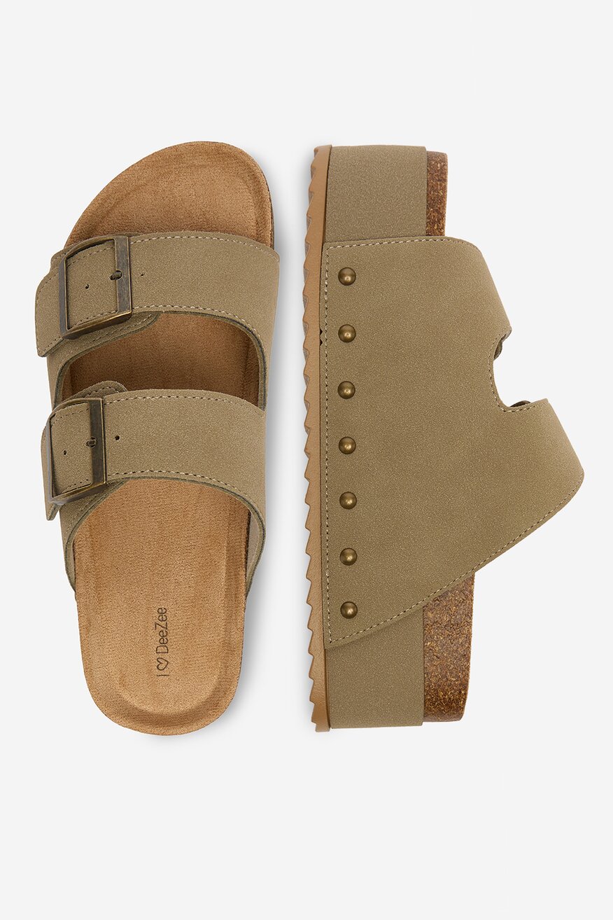 
                DeeZee - Klapki - 5906751759172