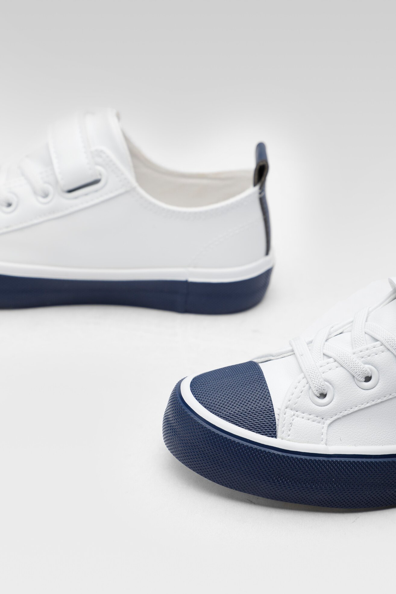 Trampki Big Star KK374065C Biały