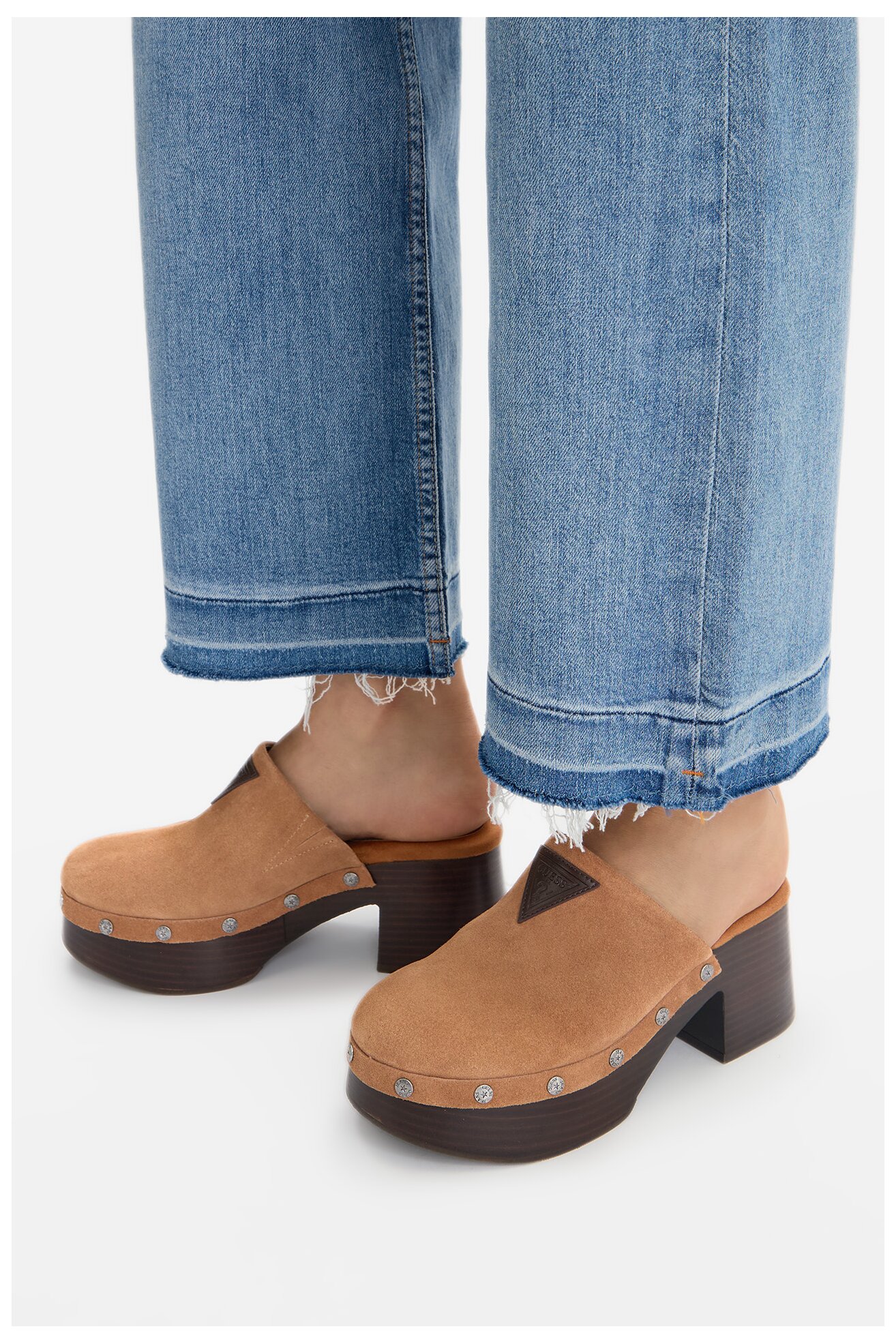 Шльопанець GUESS JEANS EO-JDGJ66-4 СВІТЛО-КОРИЧНЕВИЙ