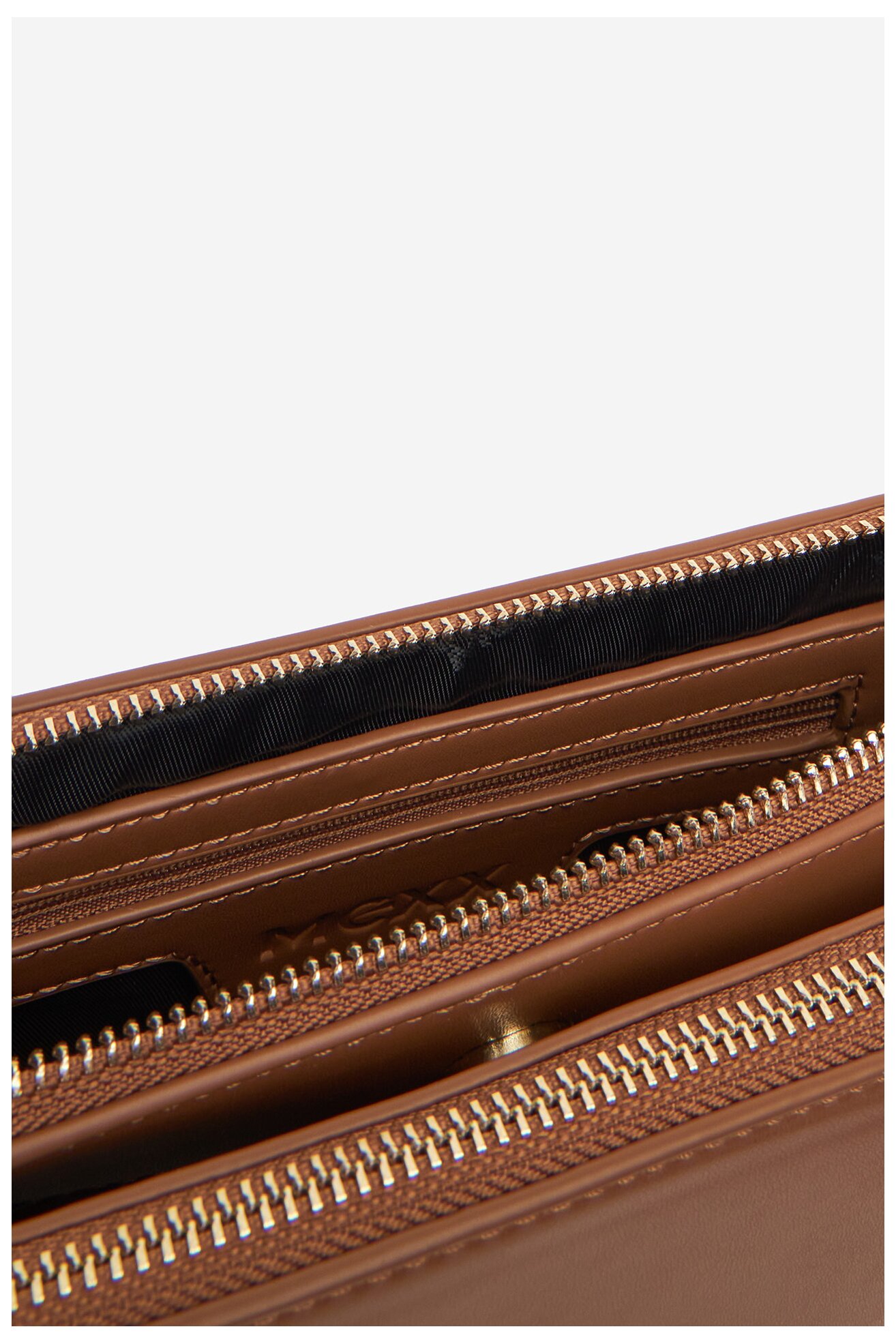 Kézitáska Mexx CEO-MEXX-S-001-08 BARNA