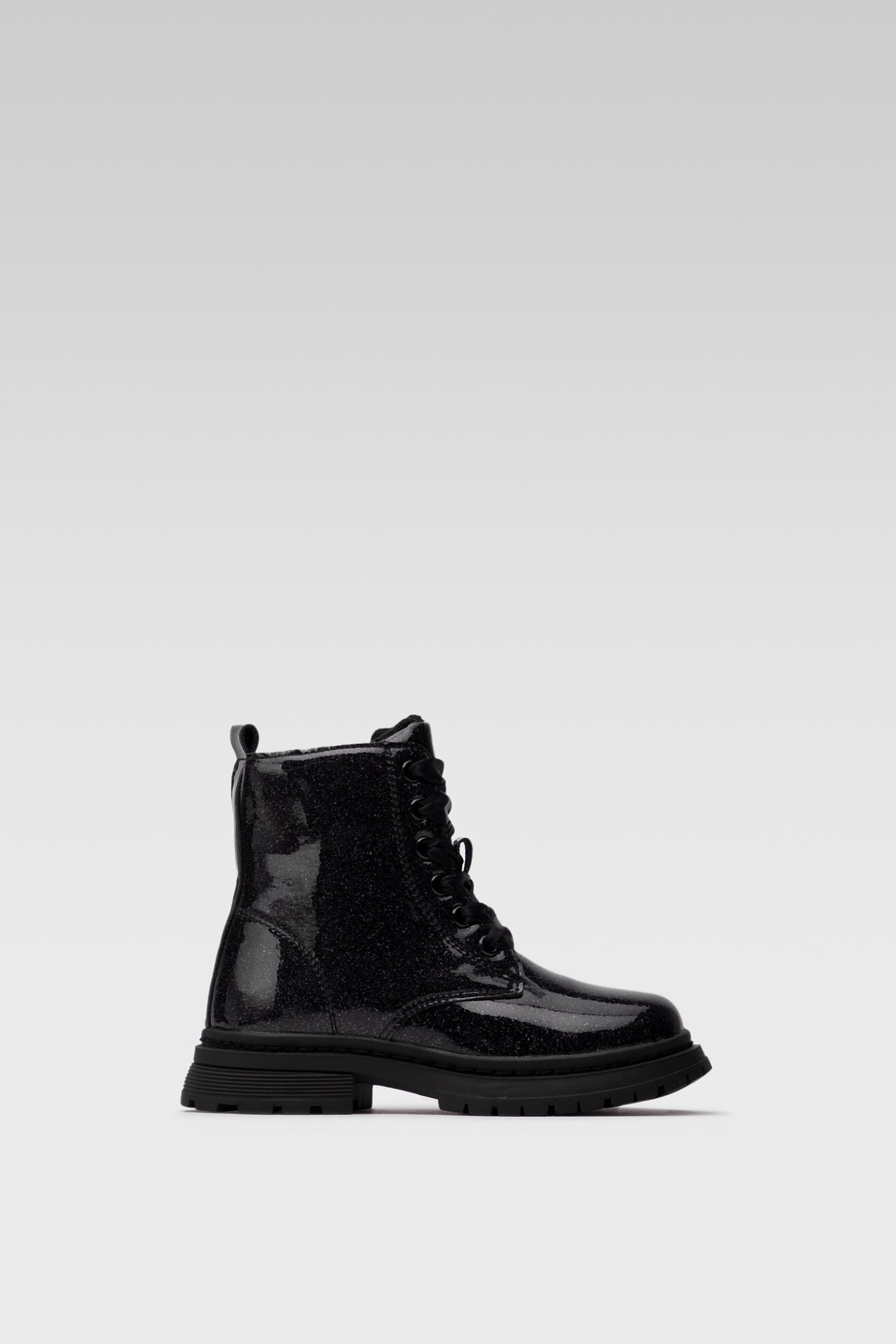 Csizma Nelli Blu CM211101-29 FEKETE