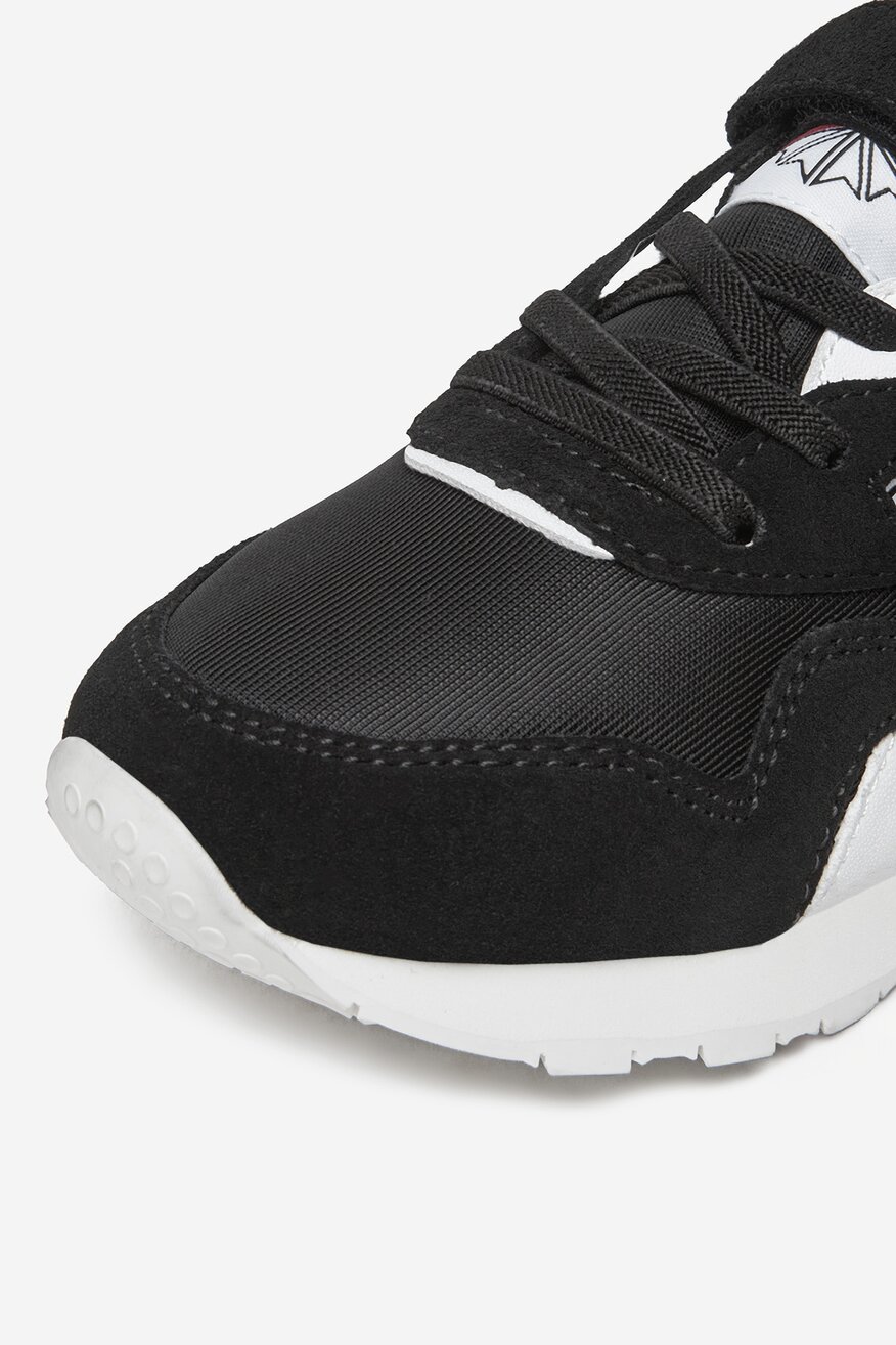 Спортни обувки Reebok ЧЕРЕН - 5906751070765