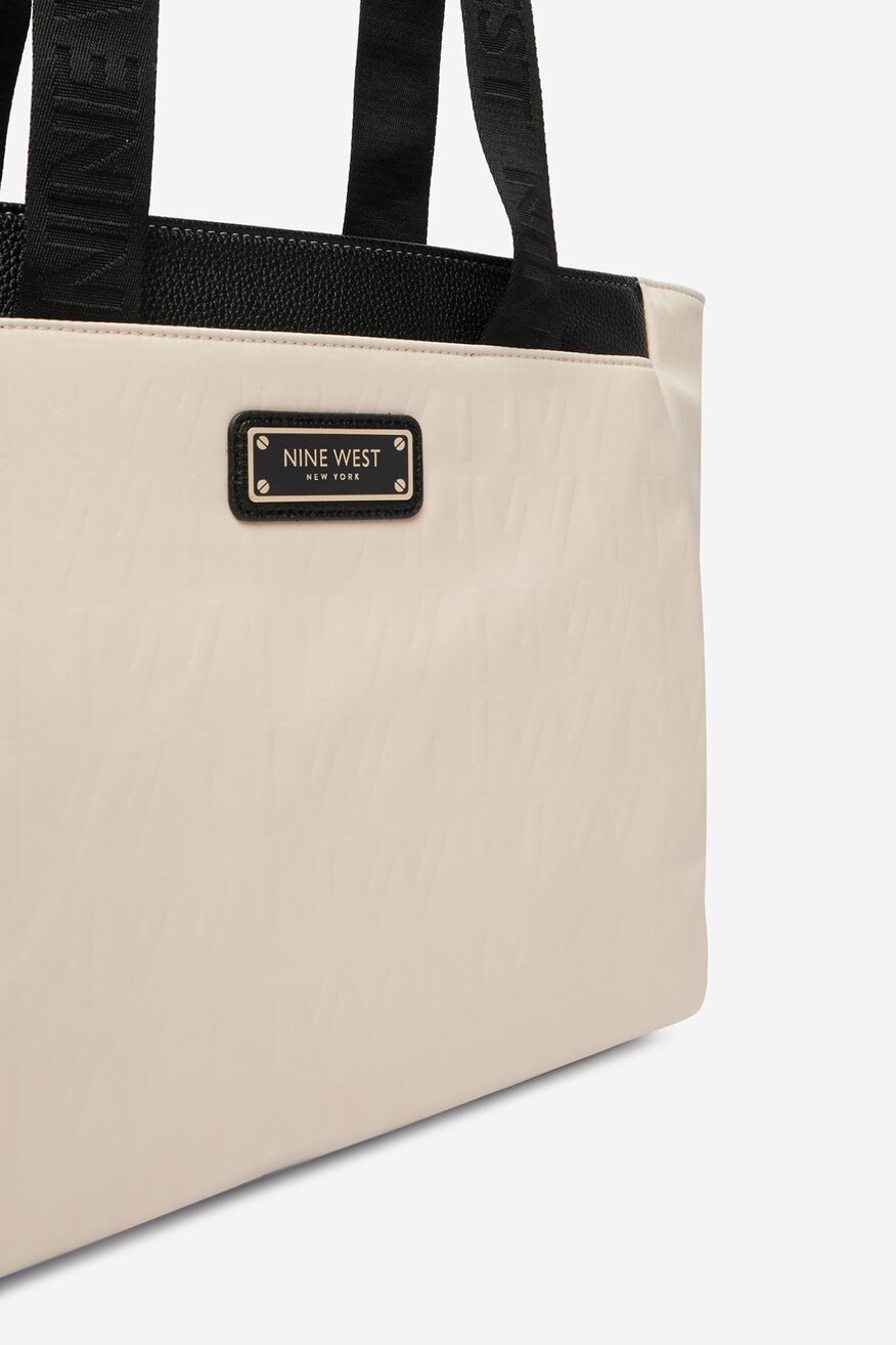 
                Дамска чанта NINE WEST СЛОНОВА КОСТ - 5906751677889