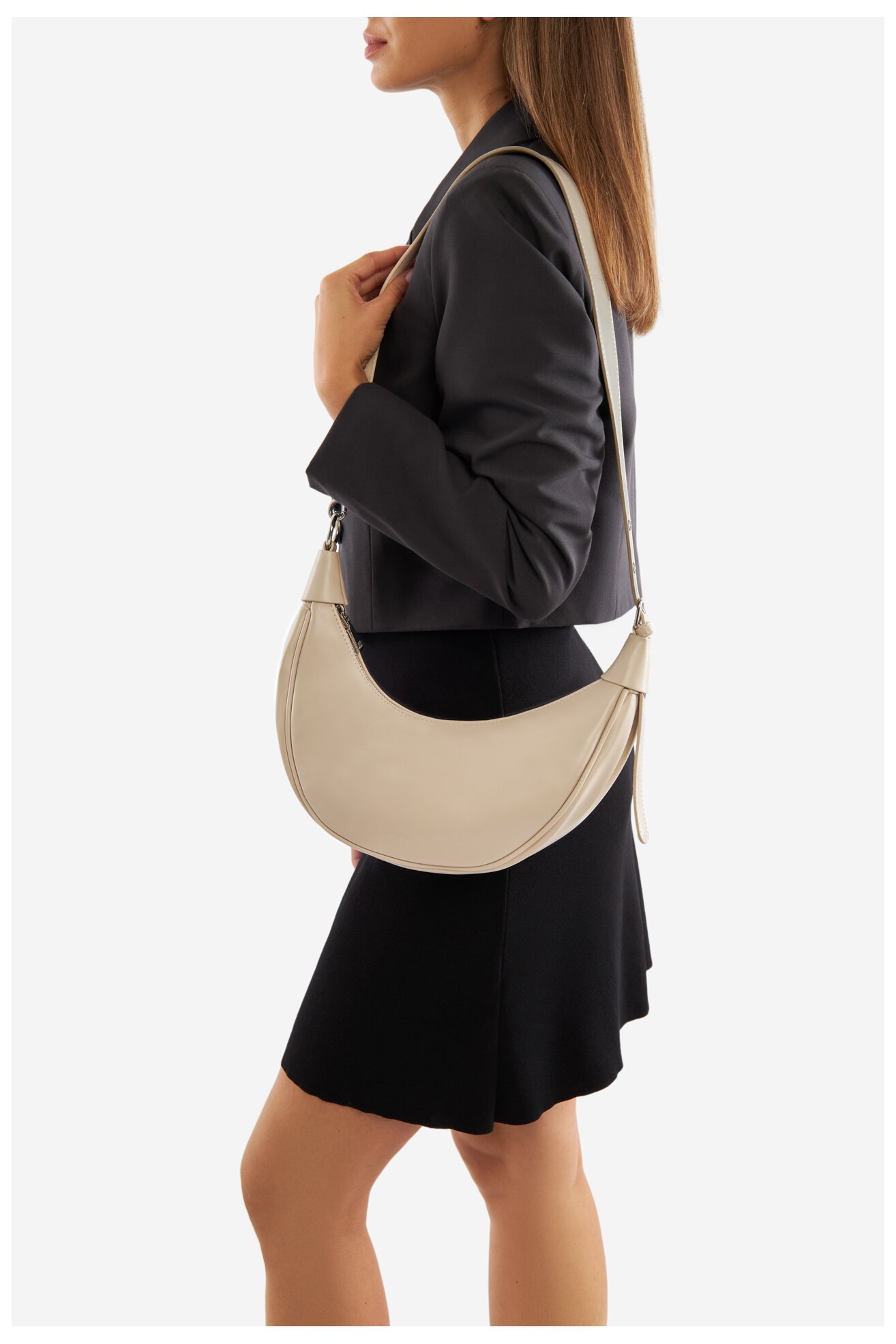 Дамска чанта DeeZee MDP-L-016-06 БЕЖОВ