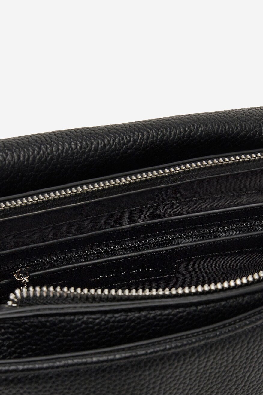 
                Дамска чанта Lasocki ЧЕРЕН - 5906751566046