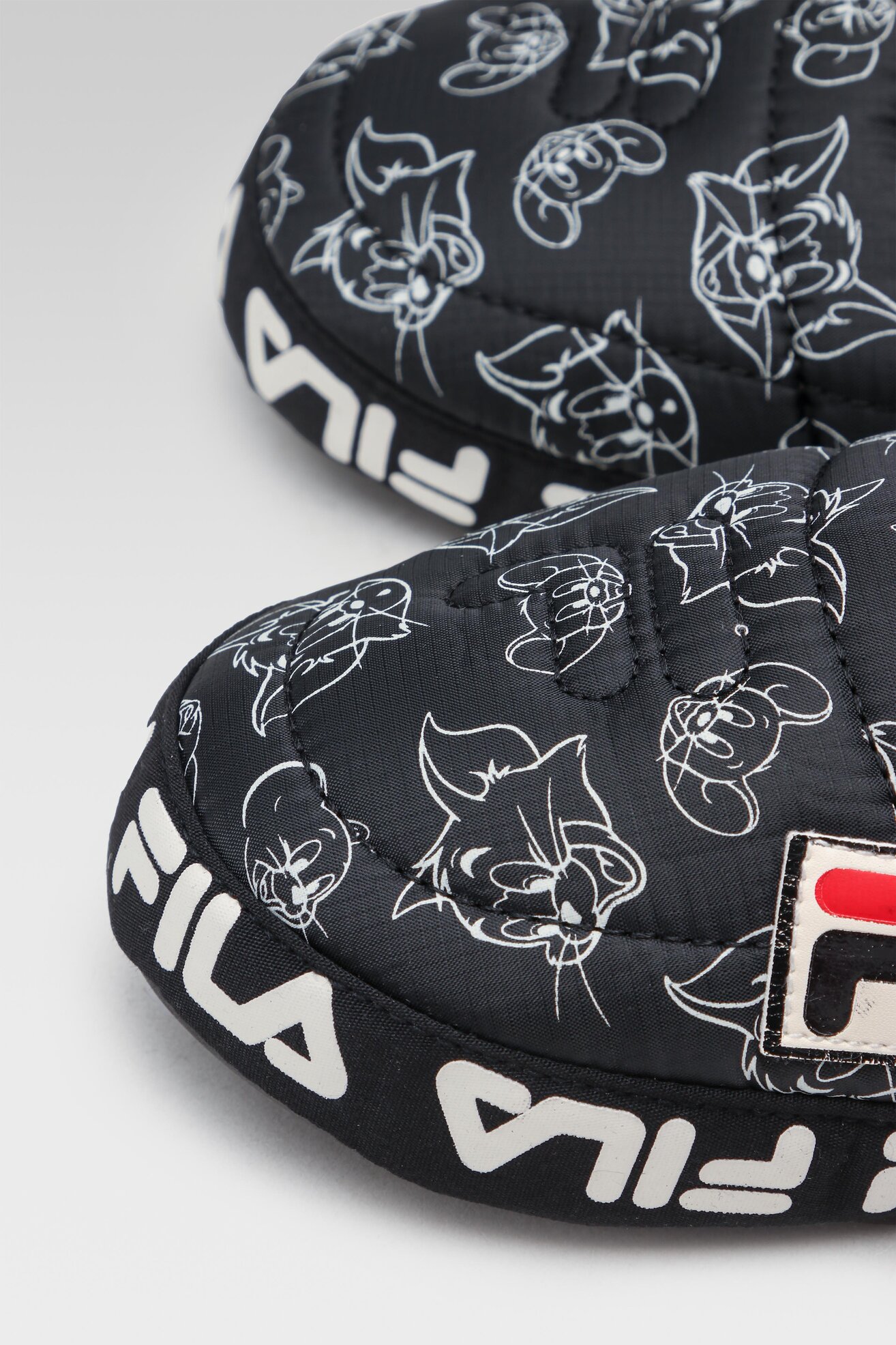 Tornacipő Fila WB COMFIDER kids FFK0089 80010 FEKETE