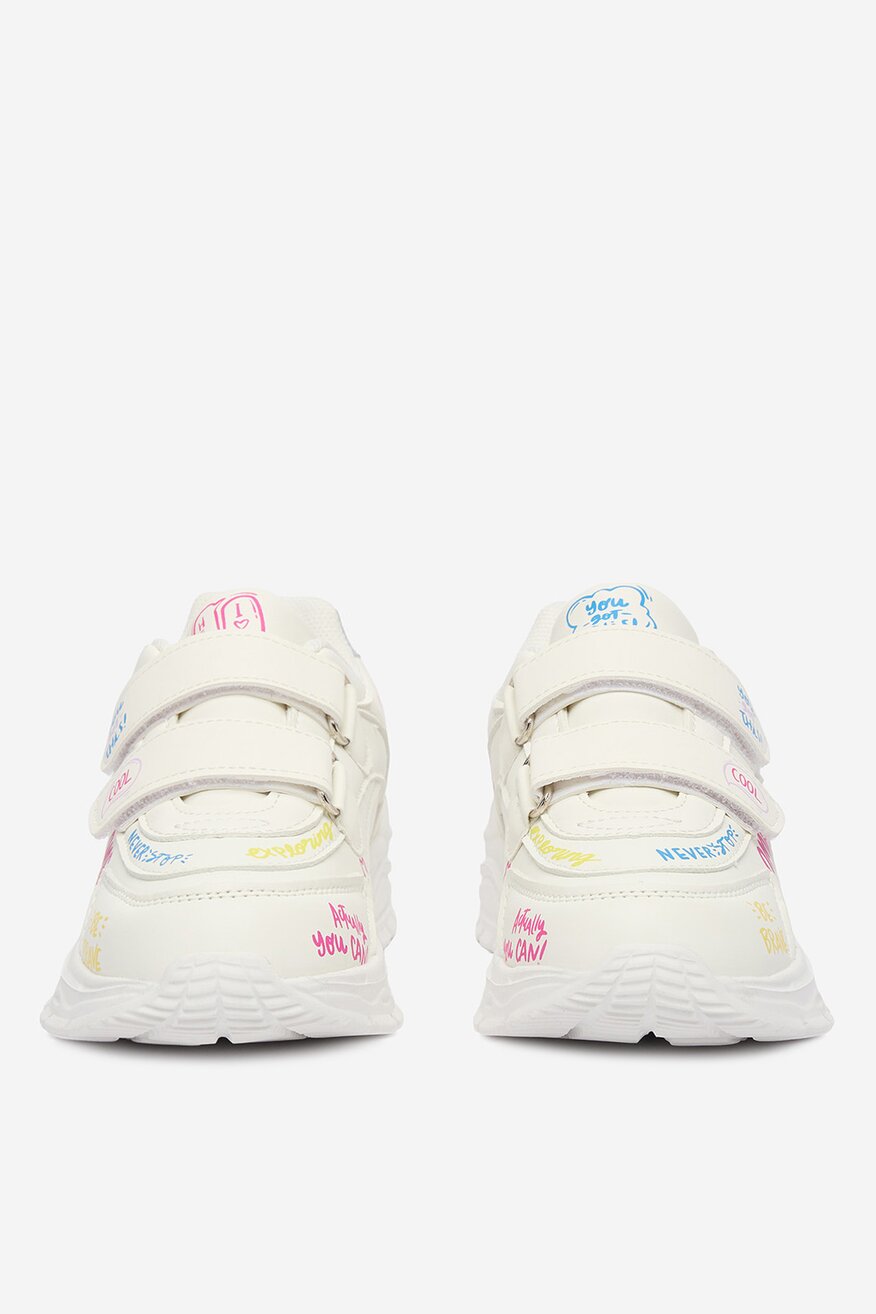 
                Сникърси DeeZee БЯЛ - 5906751568927