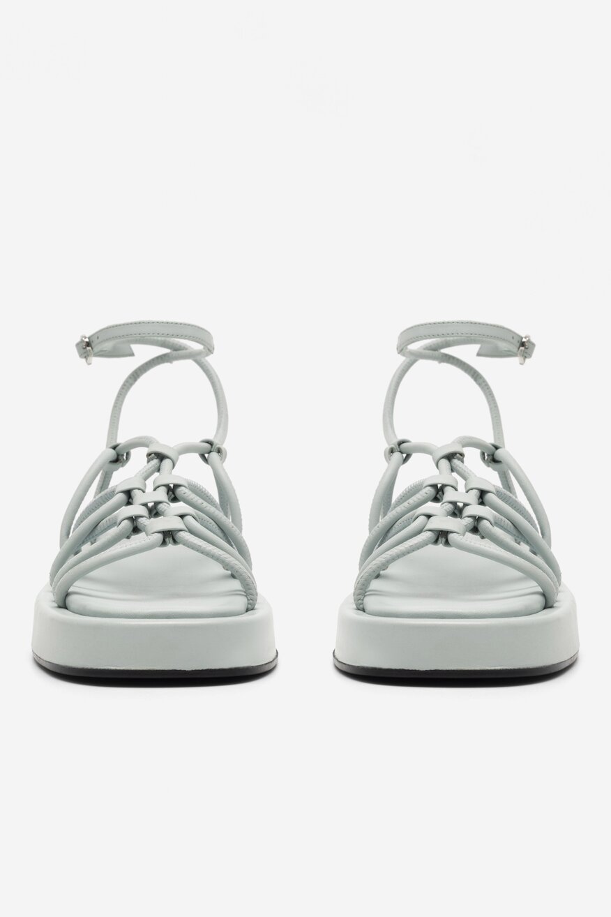 
                SIMPLE - Skórzane sandały niebieskie - 5904862798134