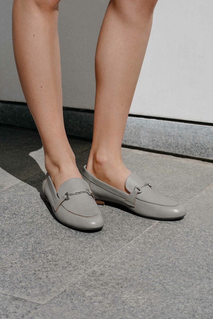 
                Gino Rossi - Skórzane półbuty z aplikacją - 5903698380902