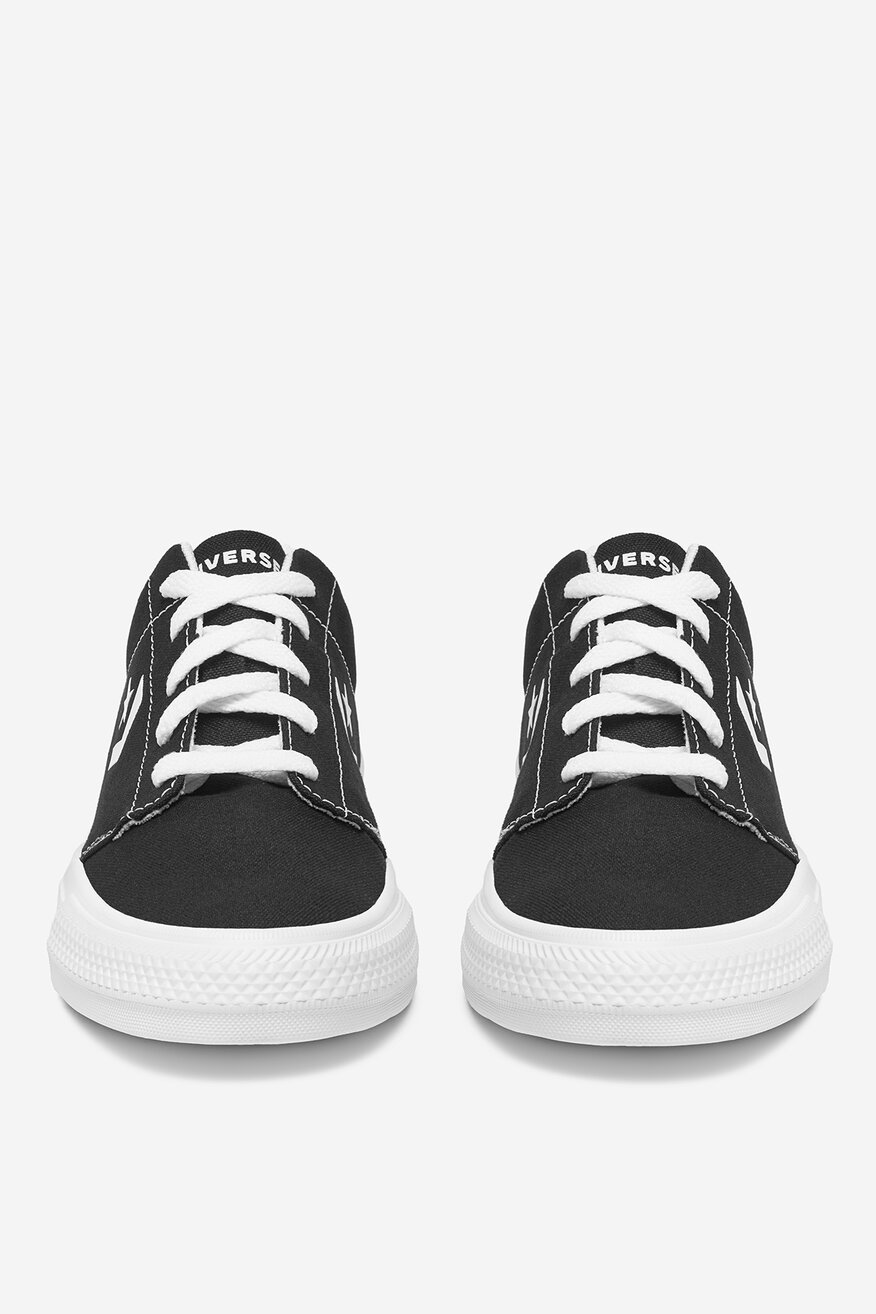 Vászoncipő Converse FEKETE - 5906751150757
