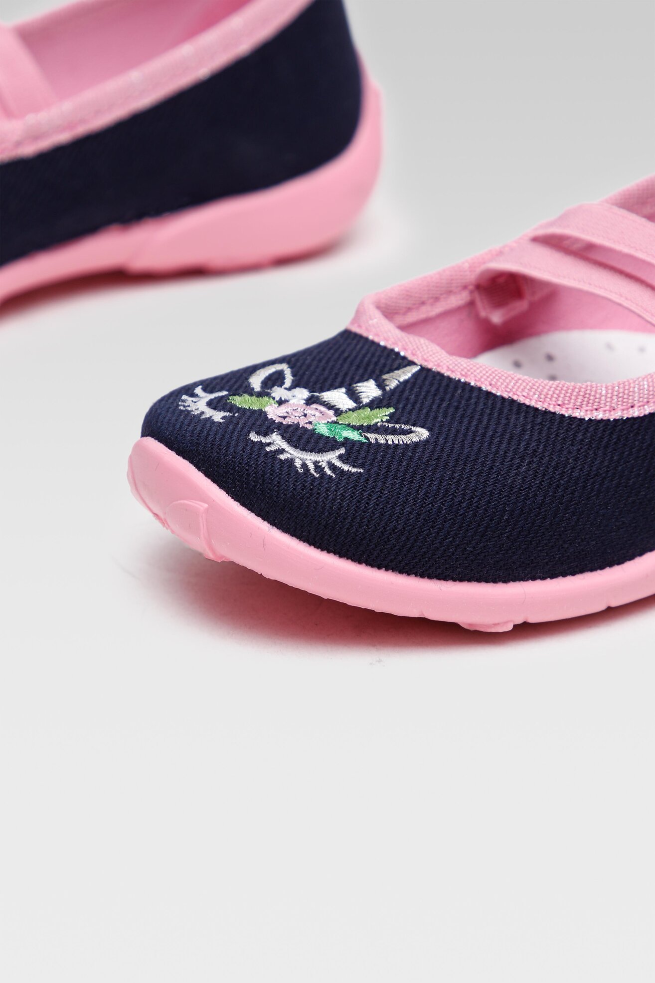 Kapcie RenBut 33-414 Granatowy