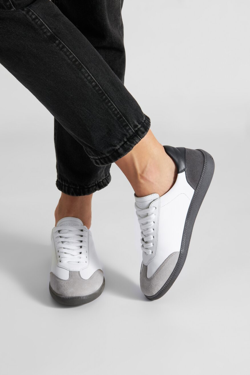 
                Gino Rossi - Sneakersy skórzane - 5905588557692