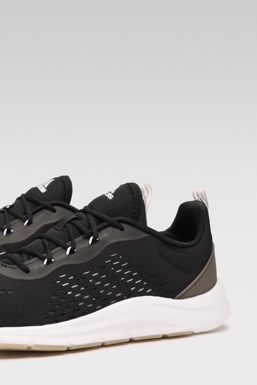 
                adidas - Obuwie sportowe czarne sznurowane - 5903698329369