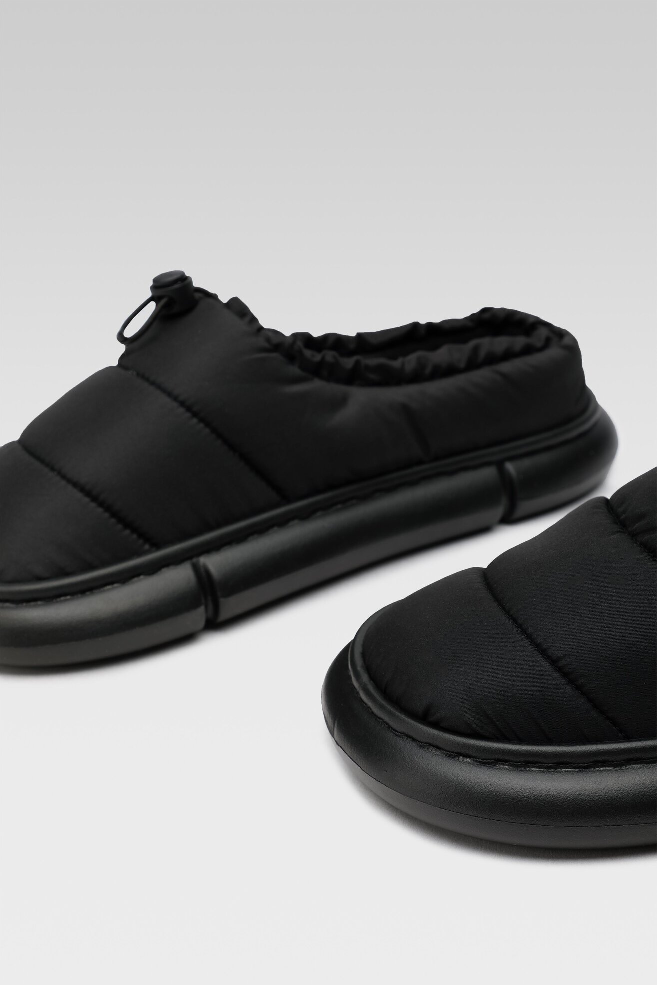 Papuče Sprandi B75035. CRNA