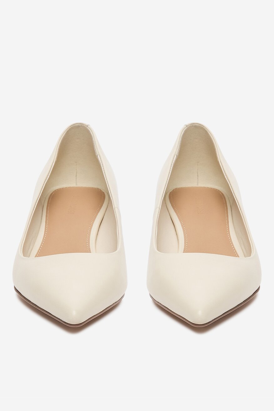 
                Туфлі-Човники Gino Rossi ПЕРЛОВИЙ - 5906751441336