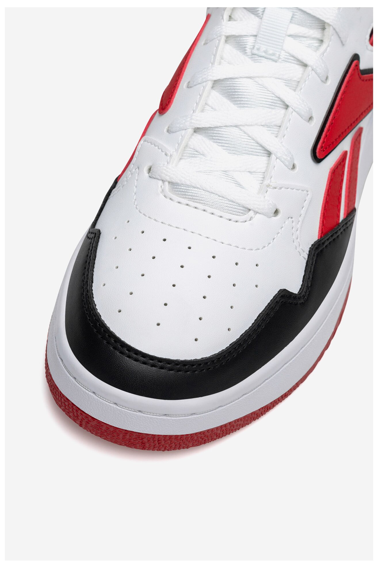 Спортни обувки Reebok ATR CHILL MID 100224086 БЯЛ