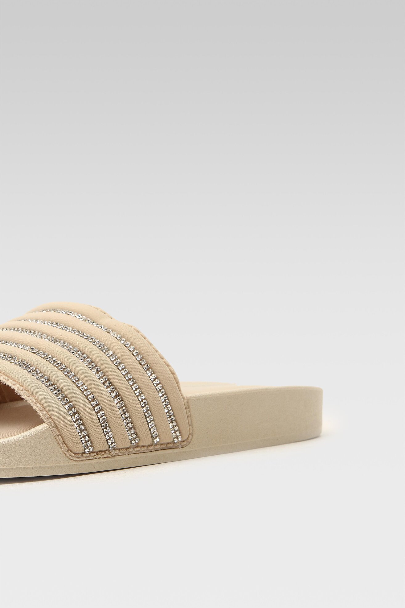 Klapki Bassano WSS20256-25 Beżowy