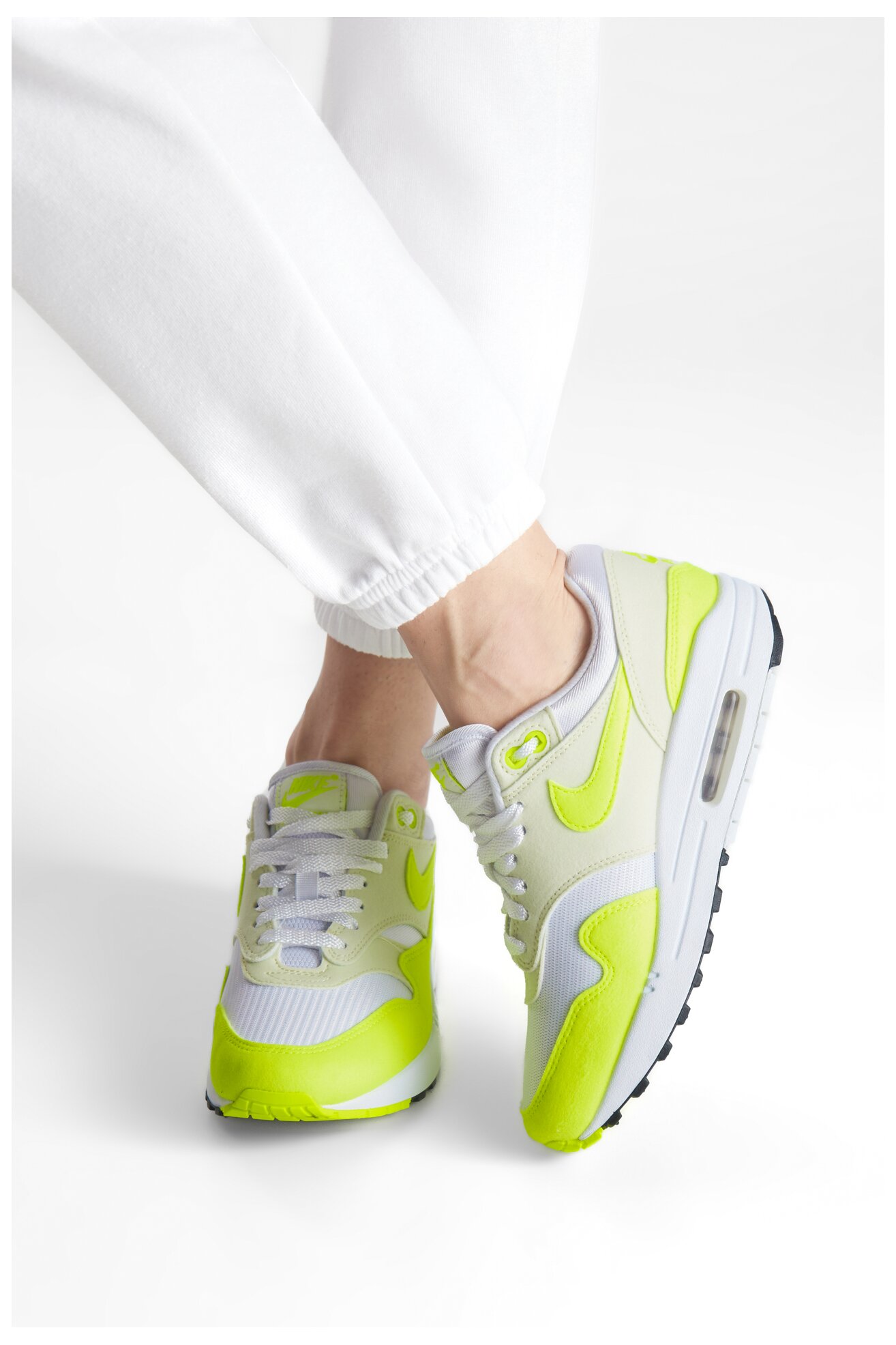 Obuwie sportowe Nike DZ2628-100 MIX