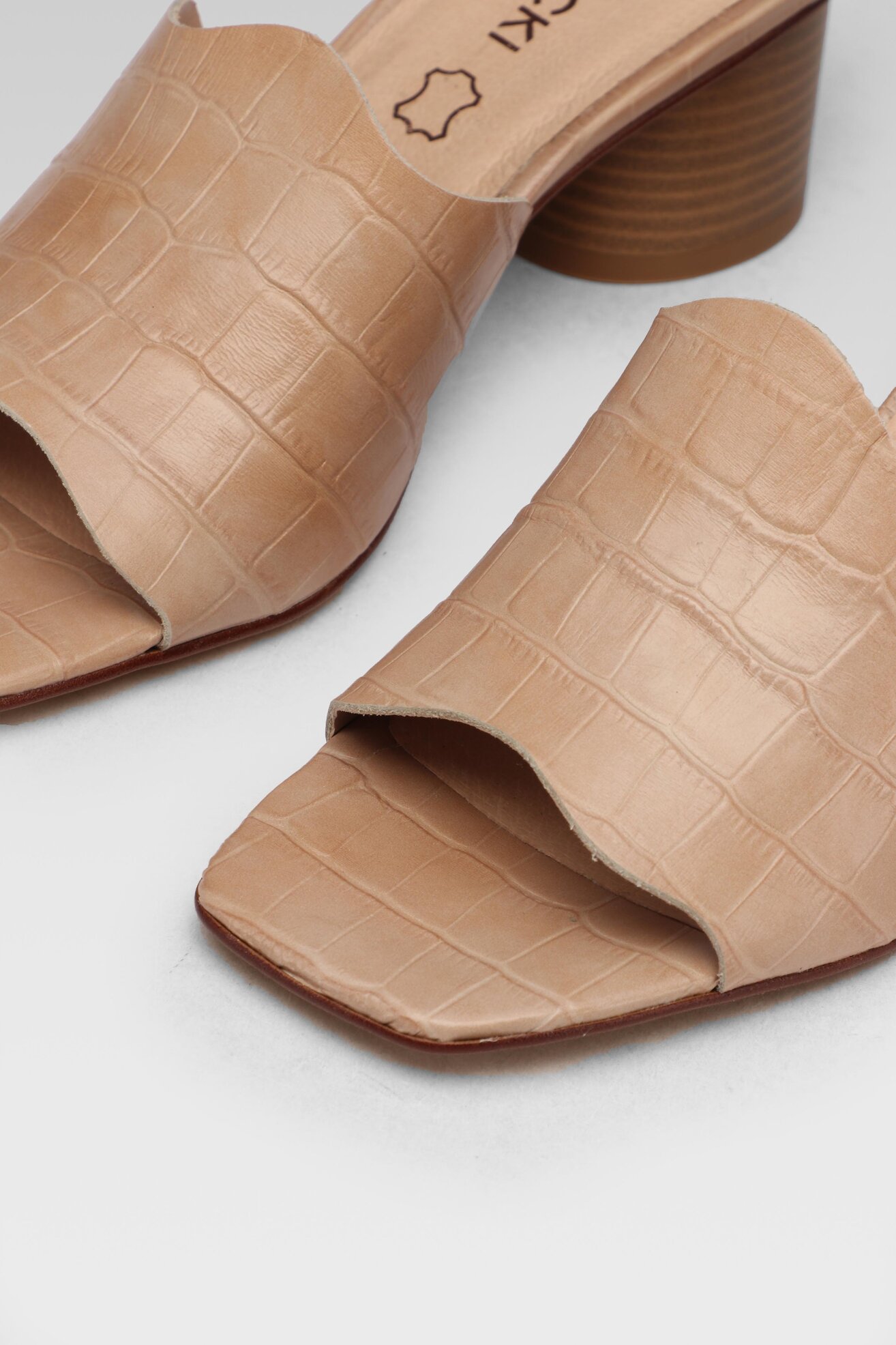 Klapki Lasocki S681 Beżowy