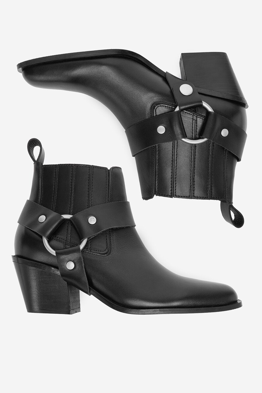 
                Bokacsizma Badura FEKETE - 5906751387610