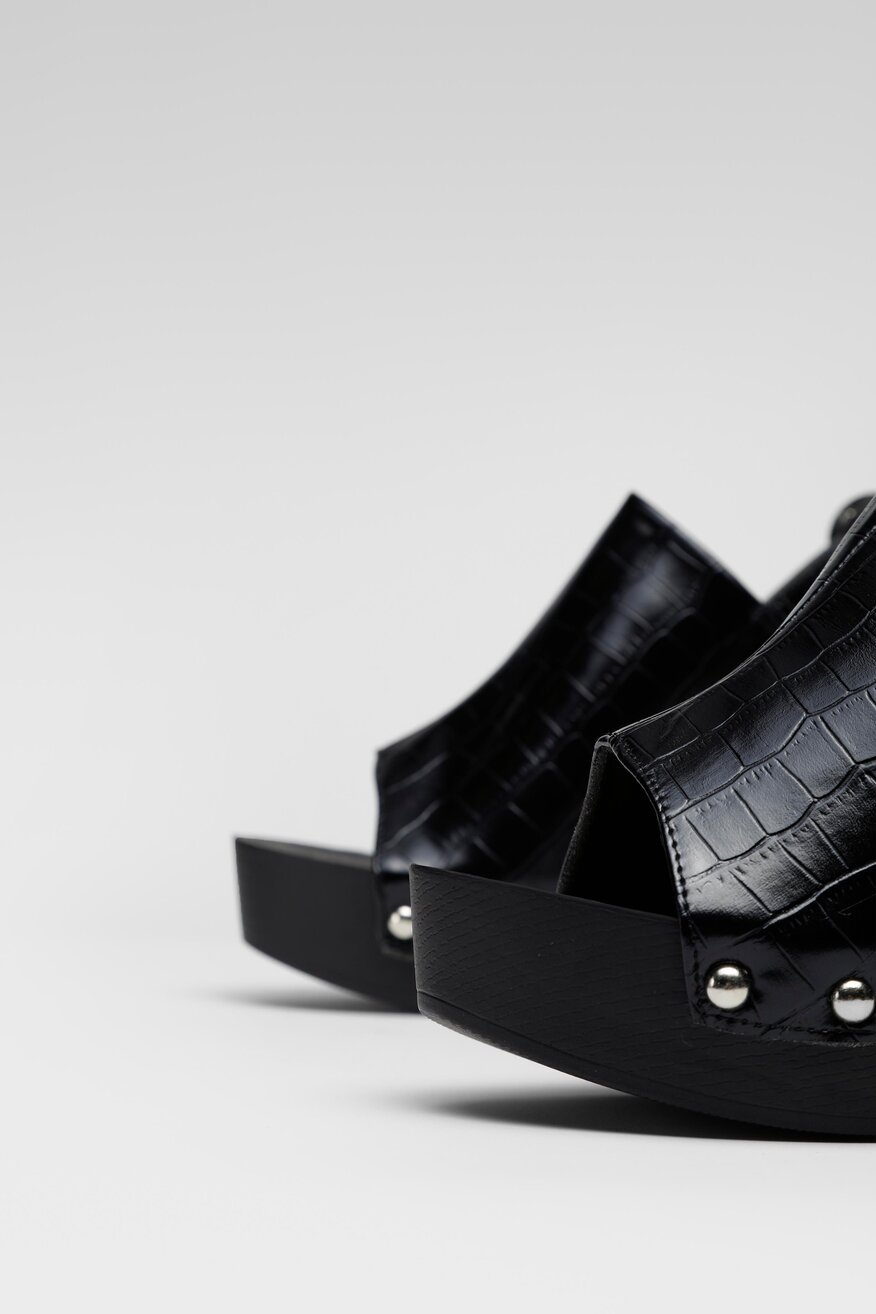 
                Jenny Fairy - Sandały na platformie - 5904248641351