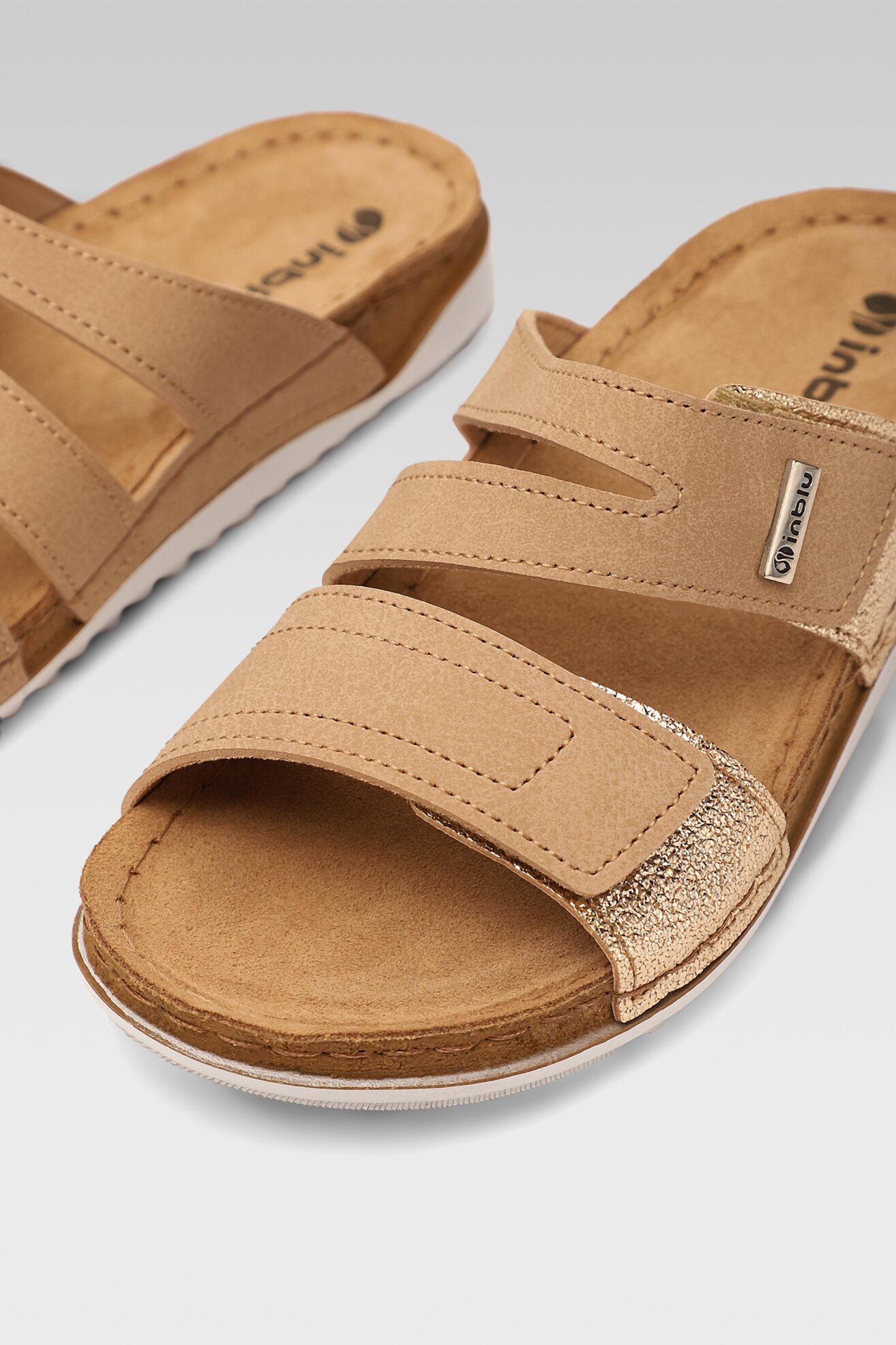 Klapki Inblu AA093N01 Złoty