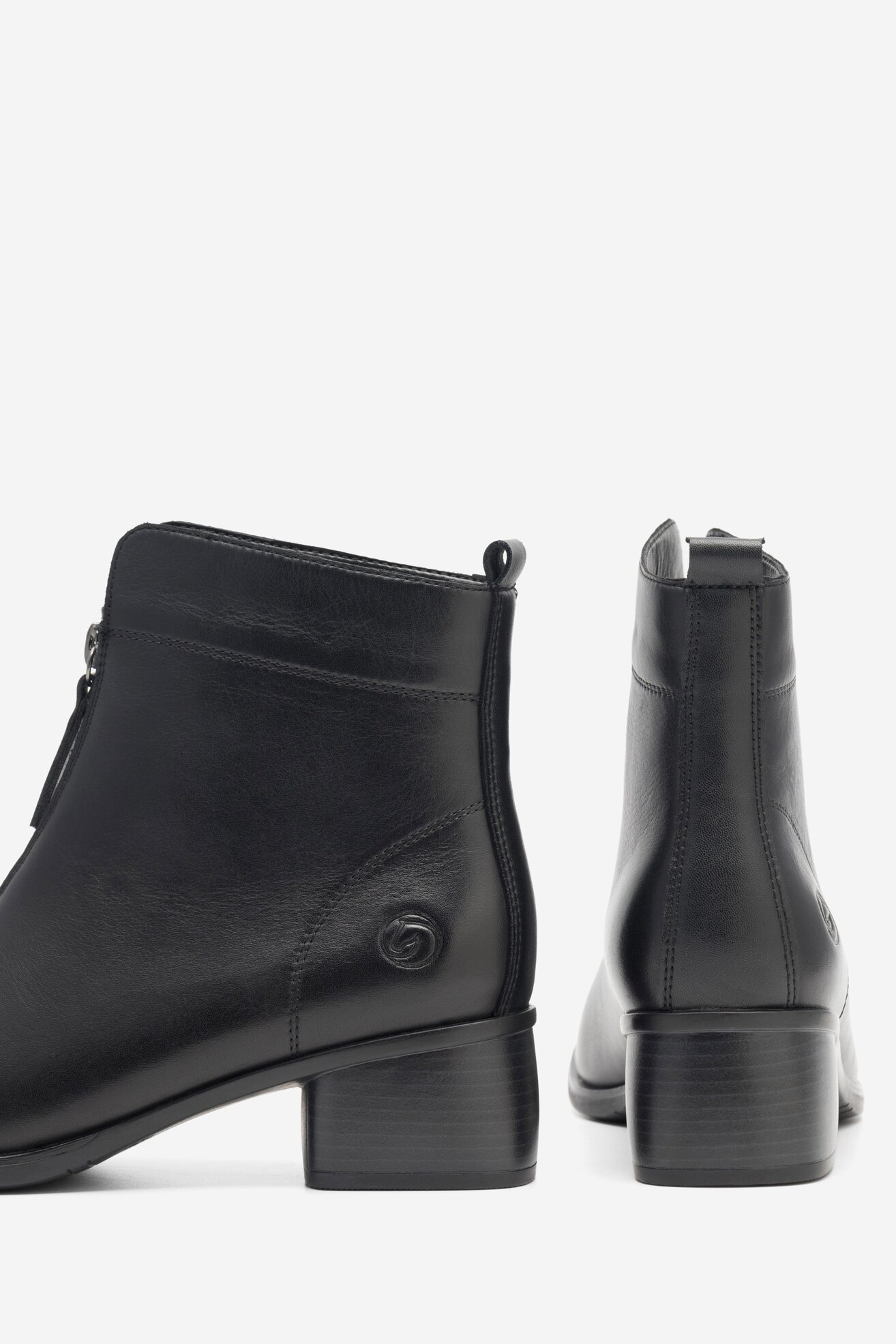 Ghete Remonte R8878-01 NEGRU