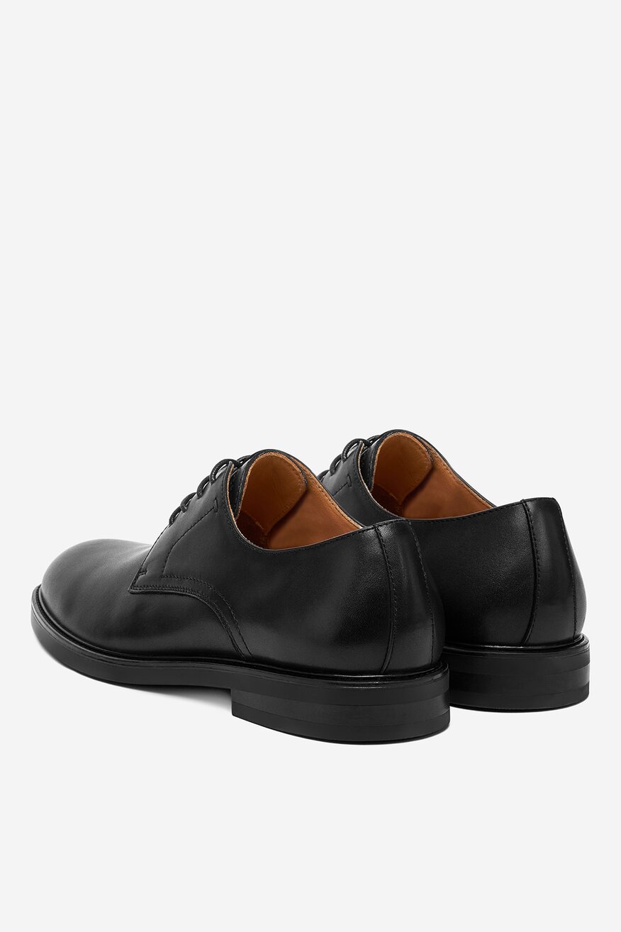 
                Половинки обувки Gino Rossi ЧЕРЕН - 5906751380574