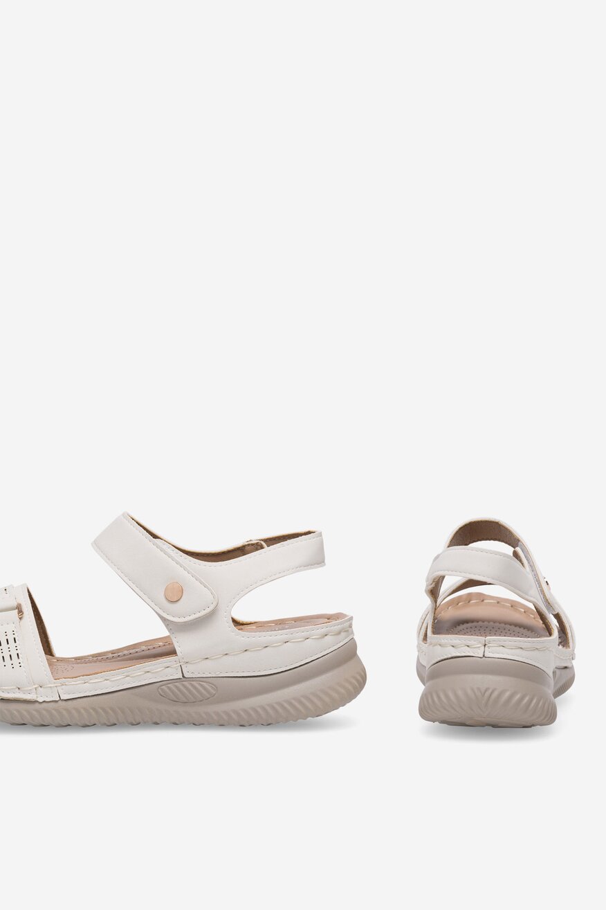 
                Сандалі Clara Barson БІЛИЙ - 5905588587118