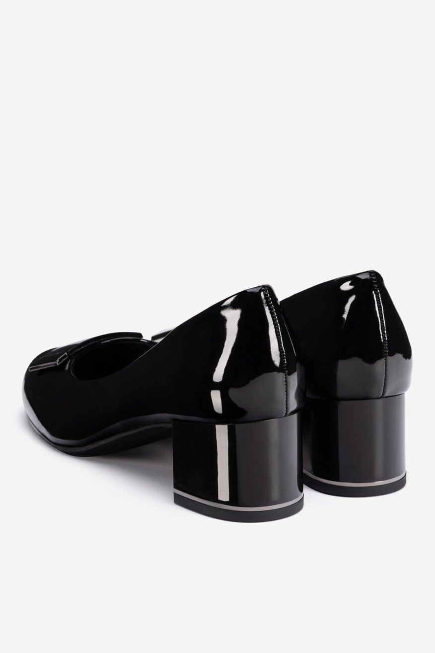 
                Clara Barson - Czółenka na słupku - 5905588731559