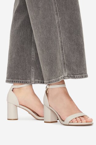 Сандалі Lasocki POLT WYL3402-4ZA БІЛИЙ