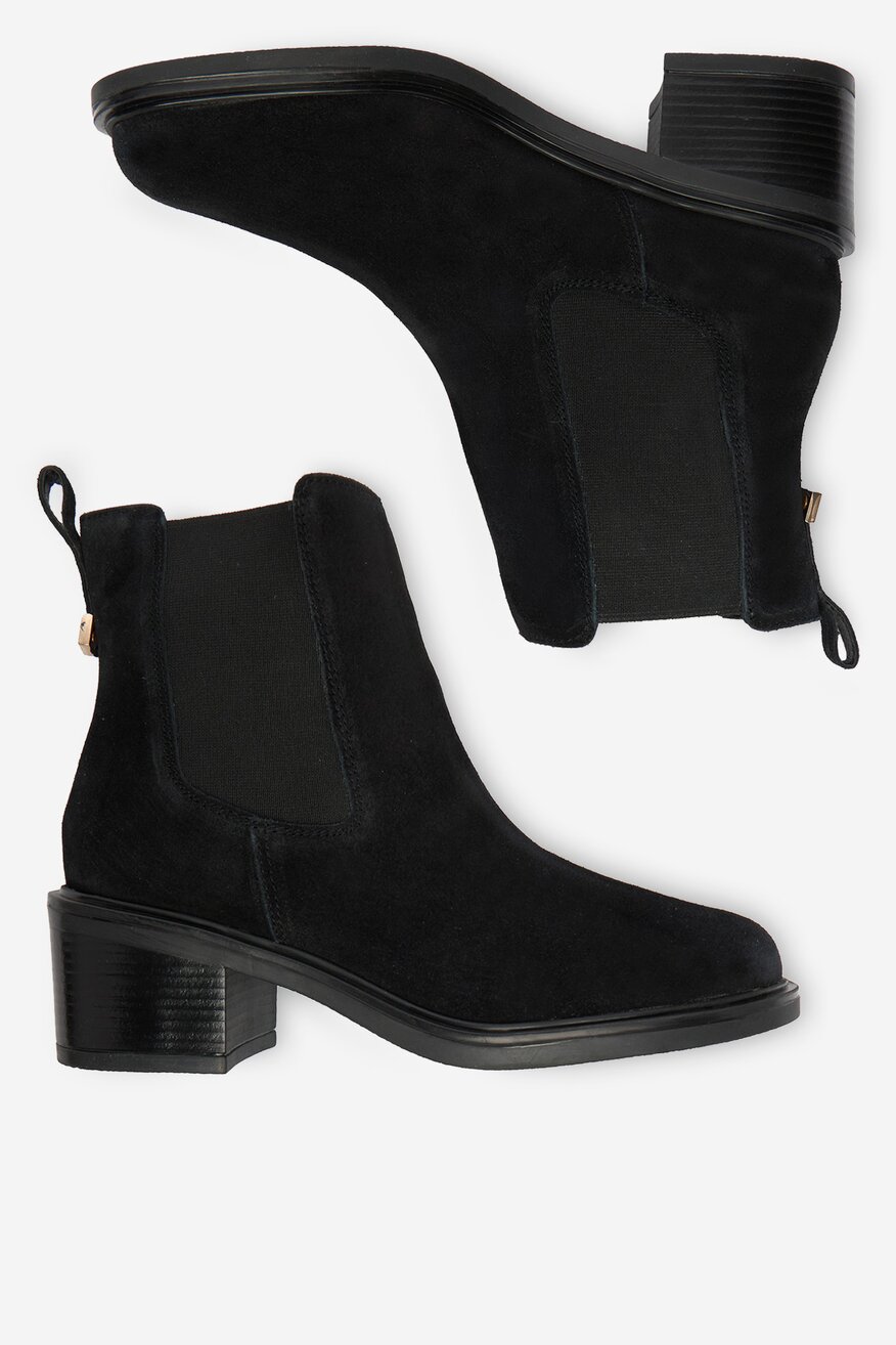 
                        Botki Lasocki CEO-WI23-T-735-02 Czarny - 5906751411155