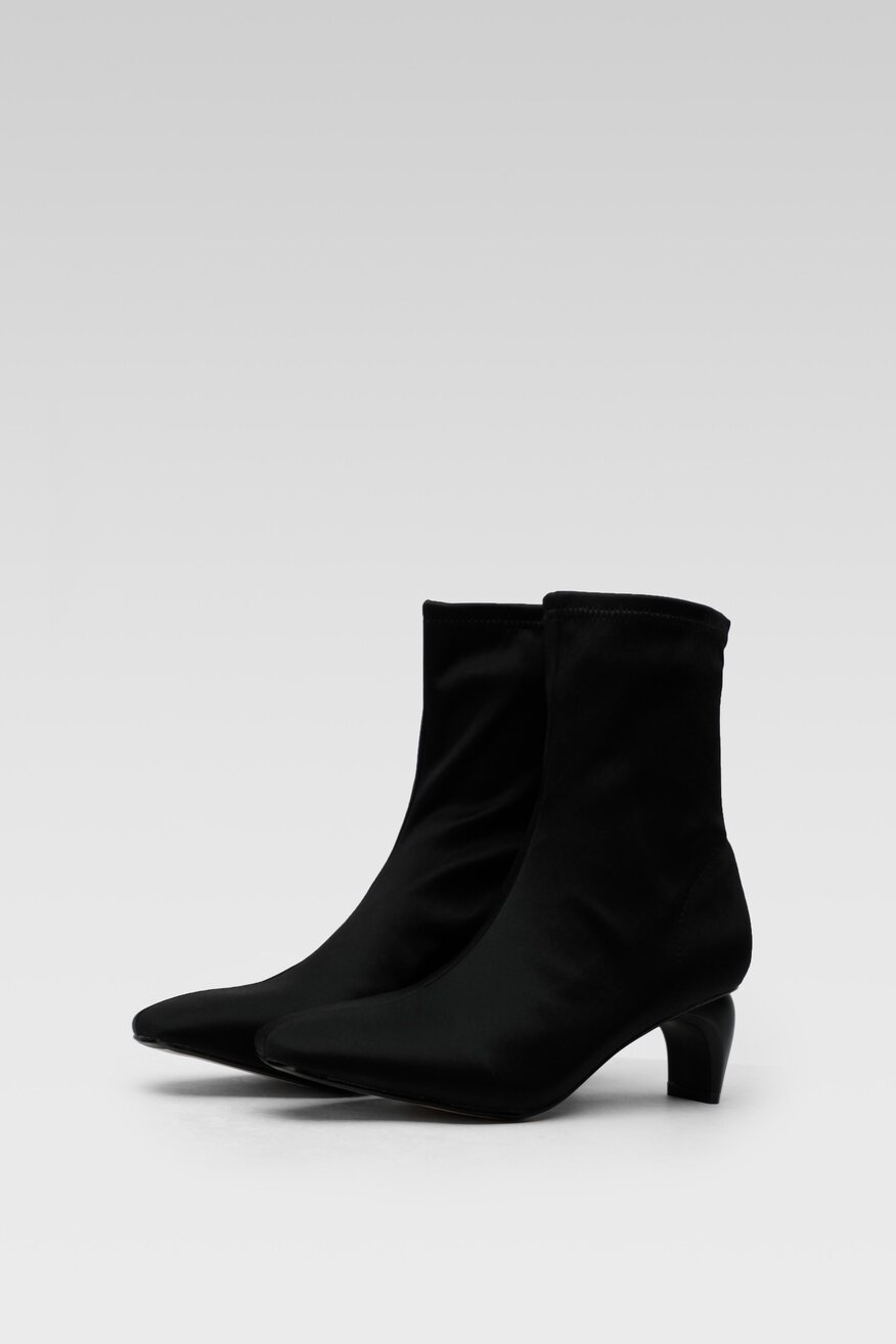 
                Ботильйони Jenny Fairy ЧОРНИЙ - 5904862178363