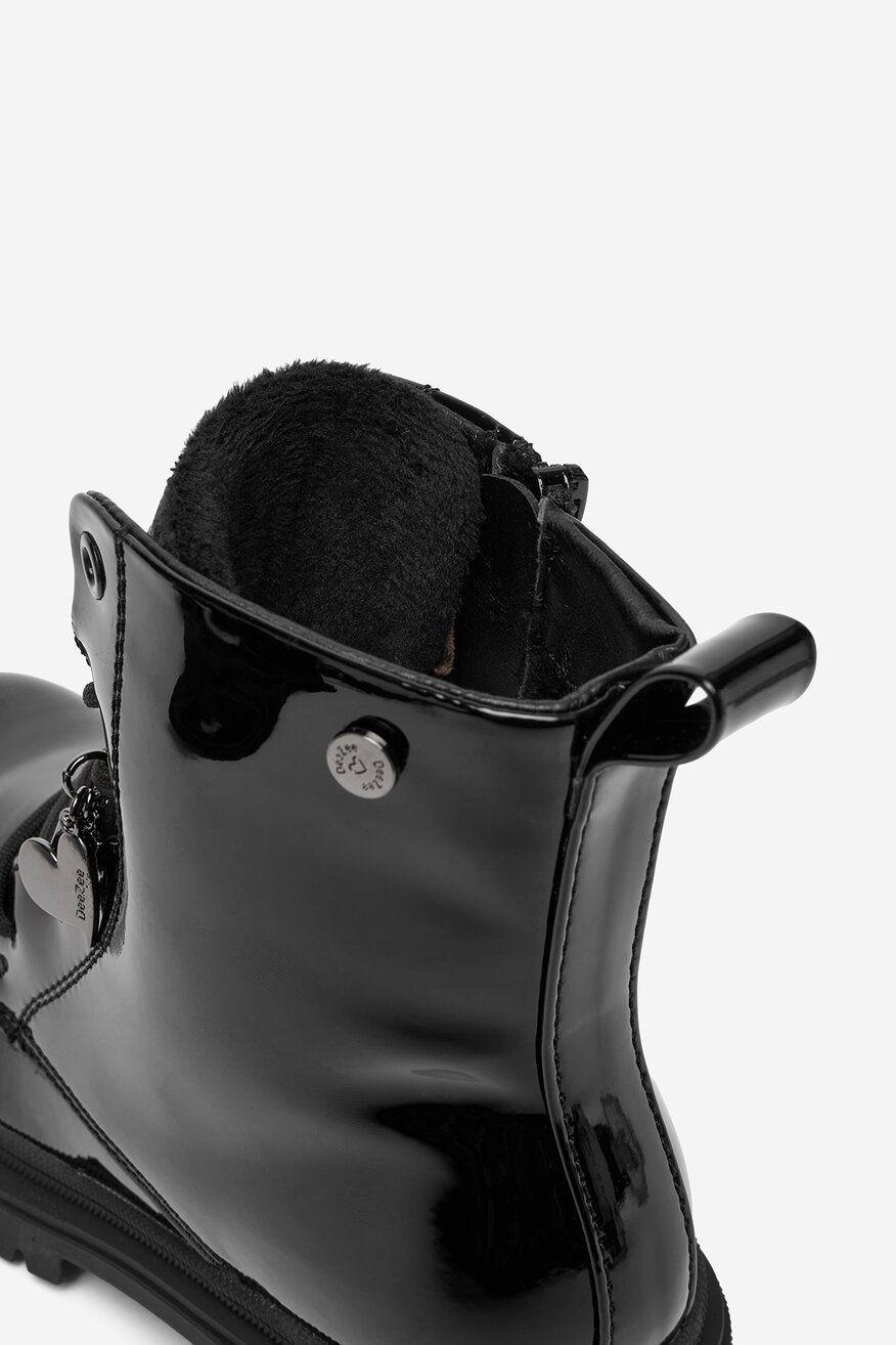 
                Черевики DeeZee ЧОРНИЙ - 5906751329511