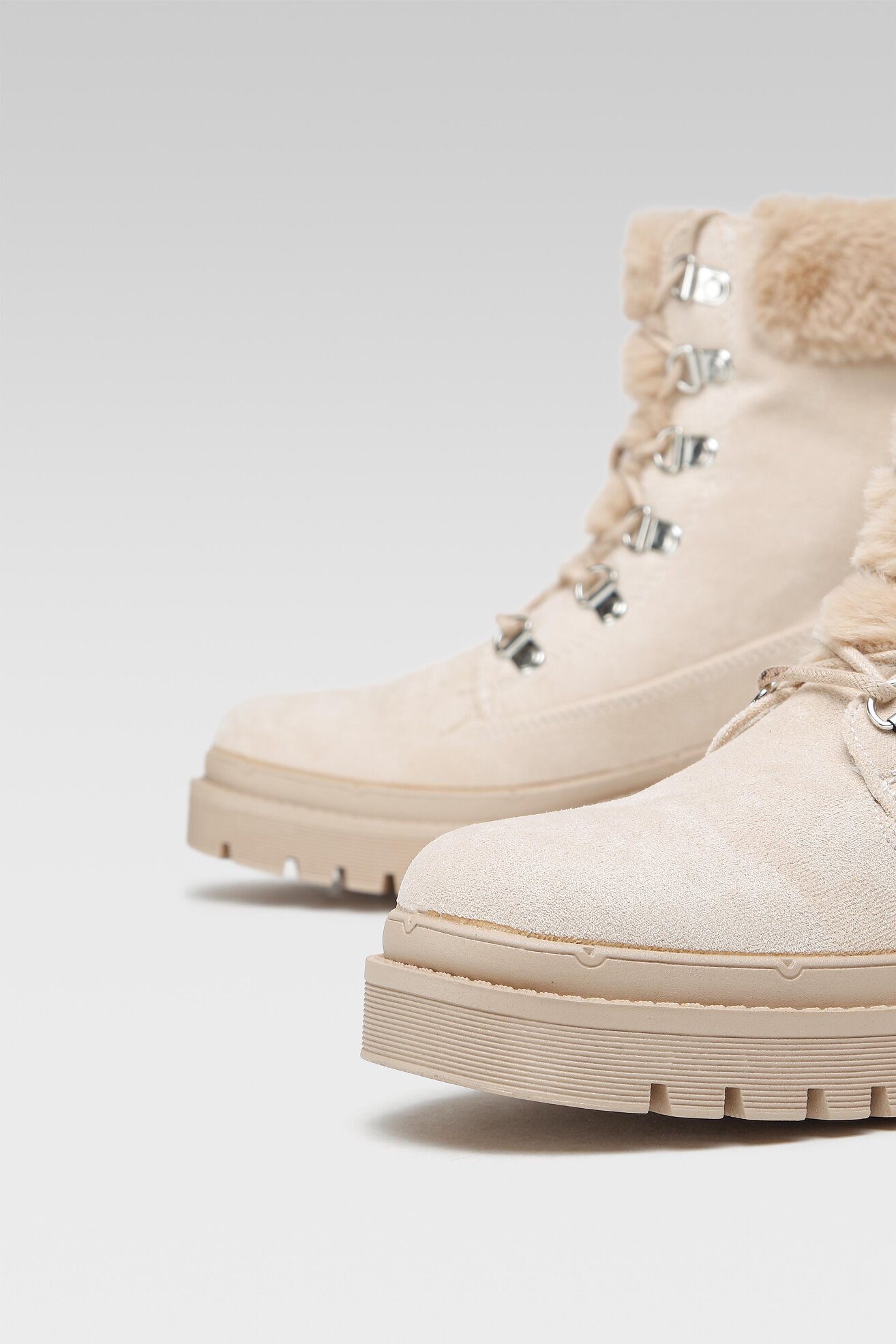 Боти DeeZee WS2001-06 БЕЖОВ