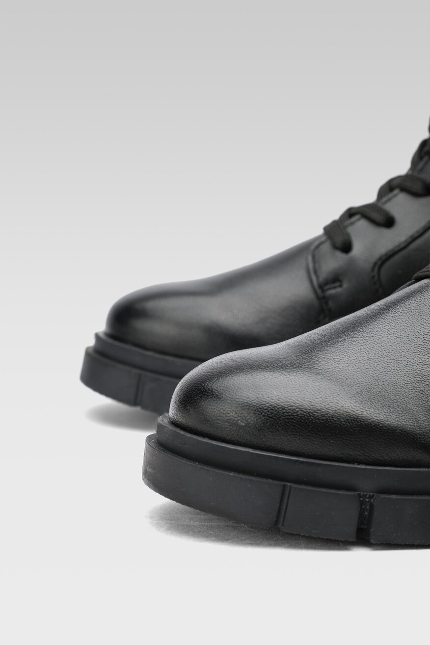 Bugatti - Skórzane trzewiki czarne - 5904248902056