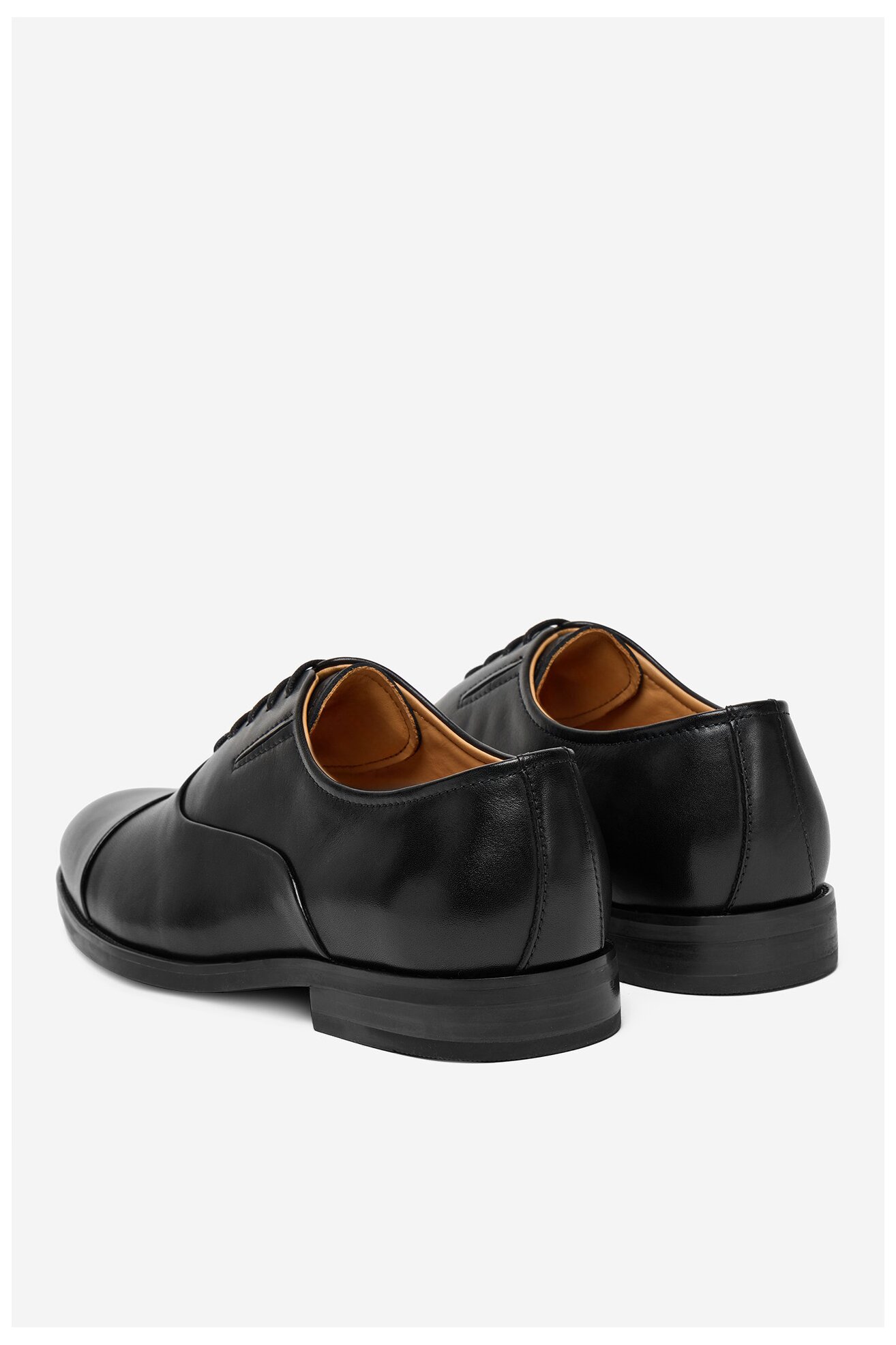 Półbuty Gino Rossi EO-RICCARDO-01 125AM Czarny