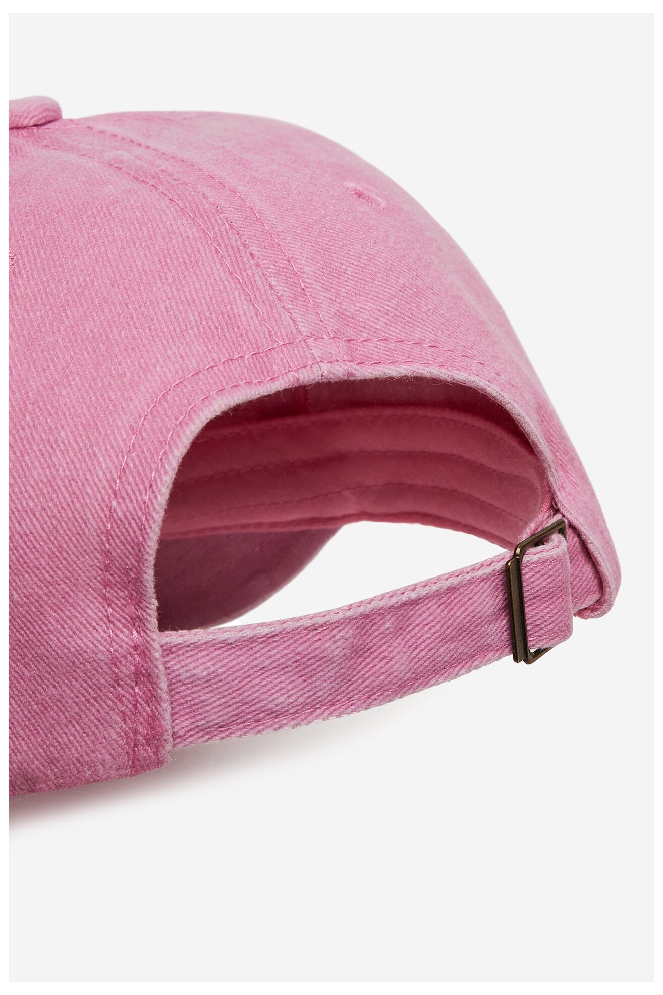 Дамска шапка DeeZee H220214 РОЗОВ