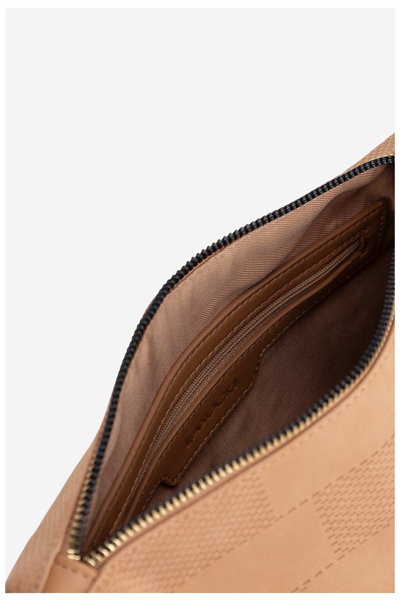 Дамска чанта Lasocki LSK-K-043-06 КАМЕЛ